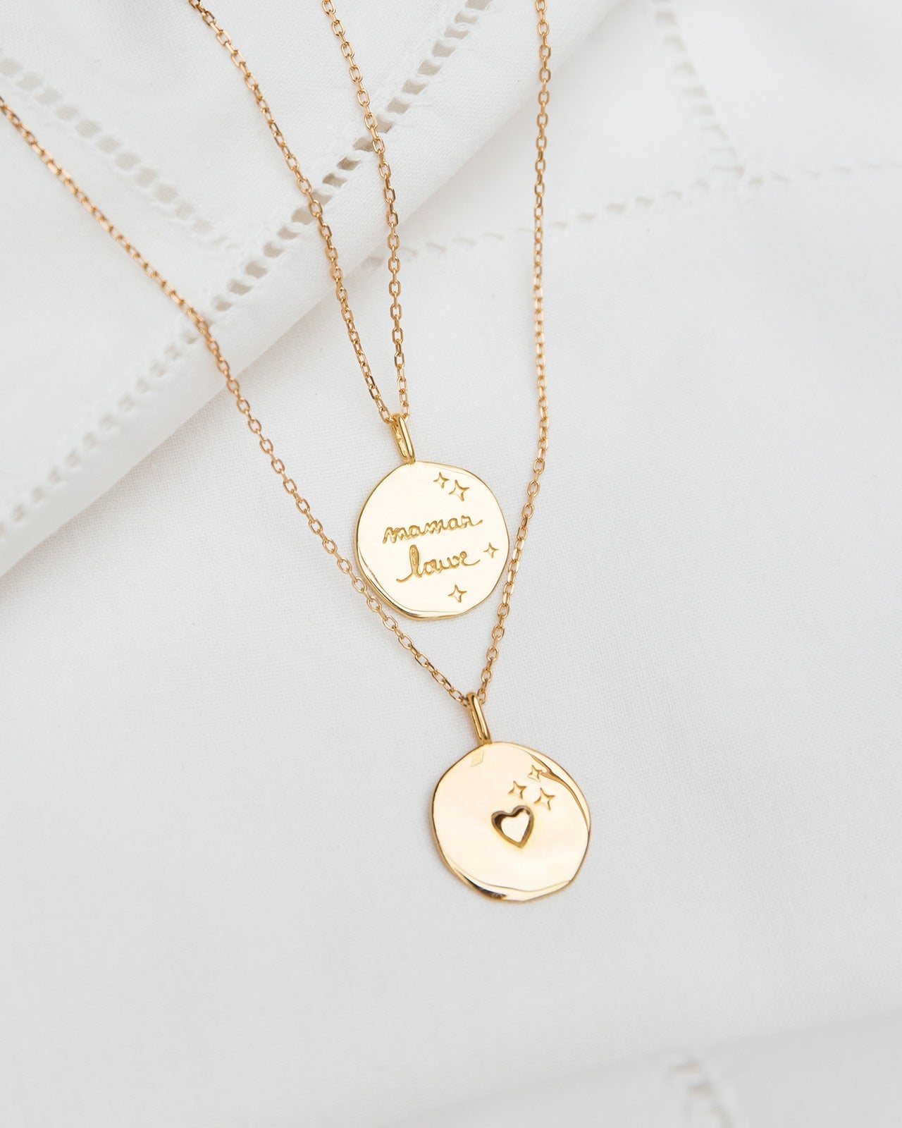 La Médaille Précieuse Seule Maman Louve - En Vermeil - 17Mm