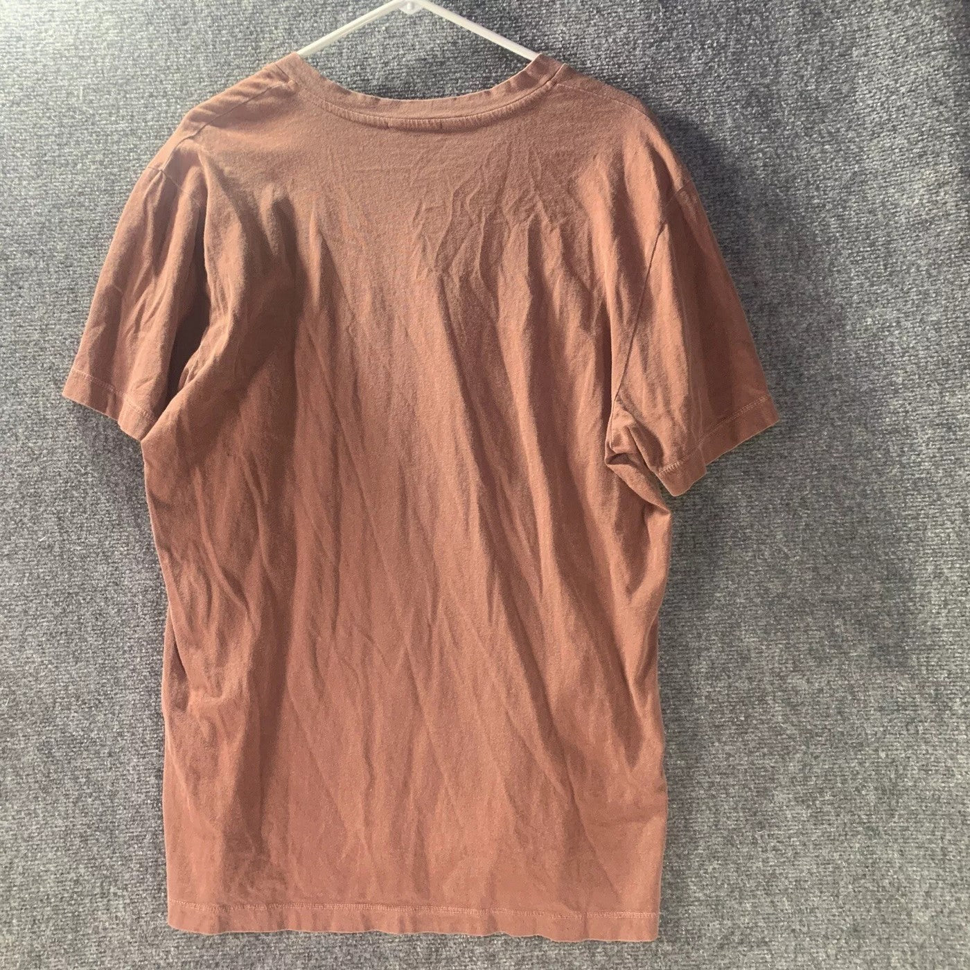 T-Shirt Col V - Pigment Fauve