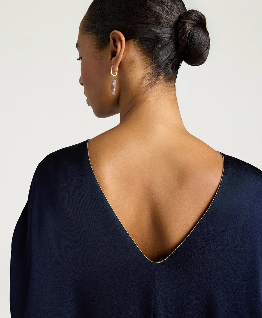 Robe Sakari