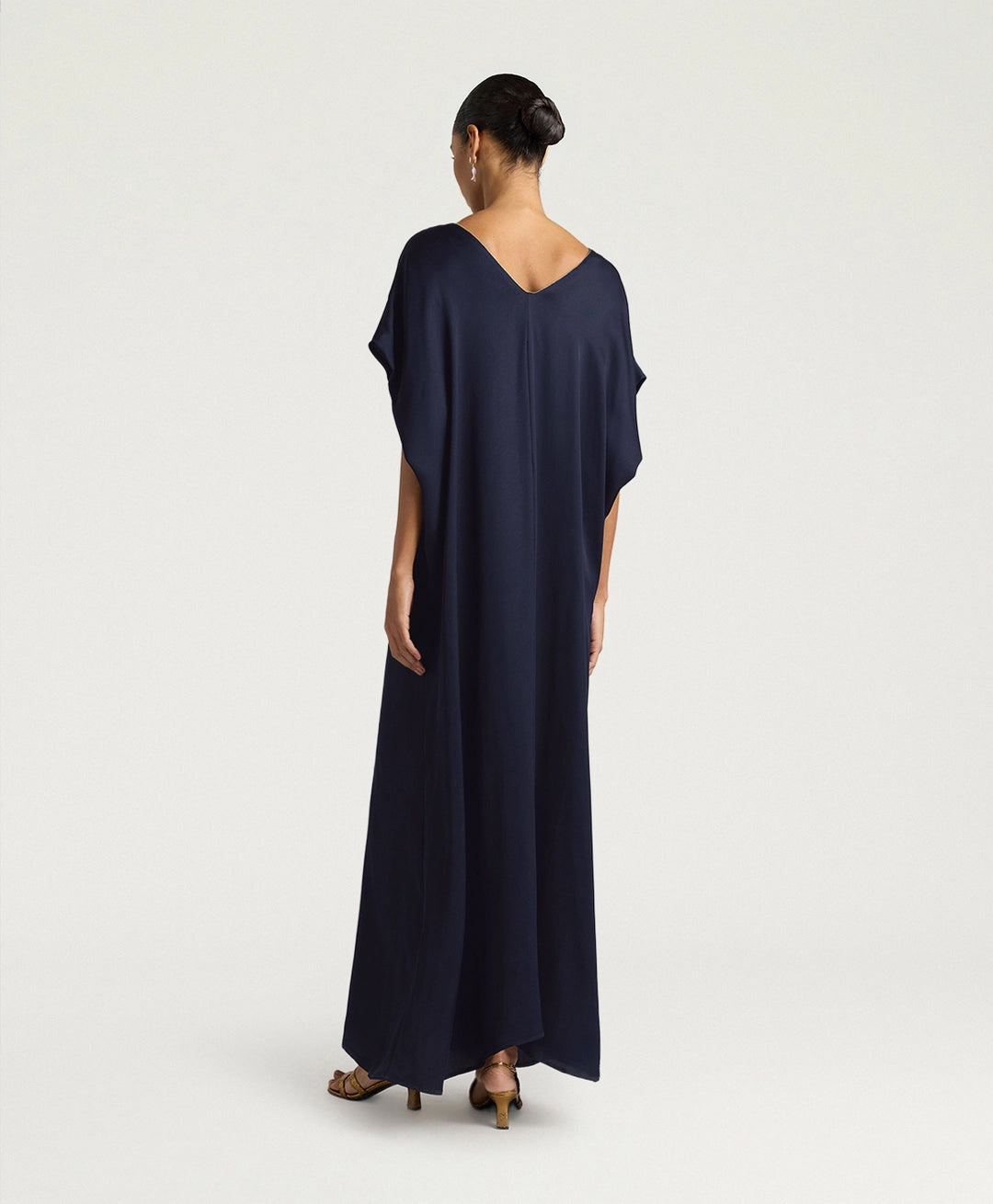 Robe Sakari