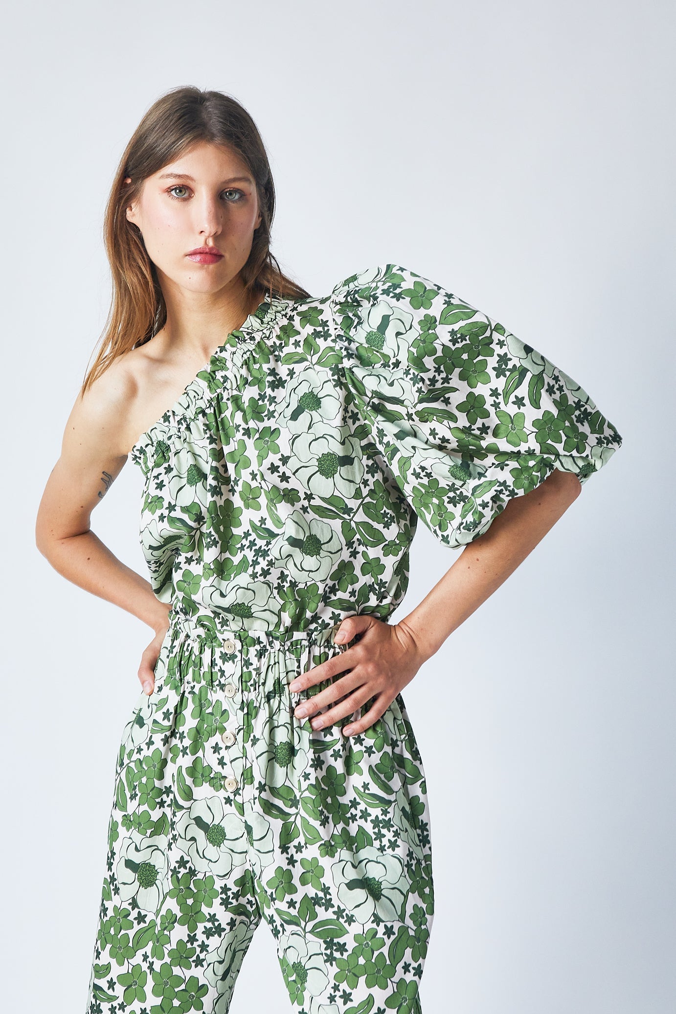 Top Mona Green Bloom