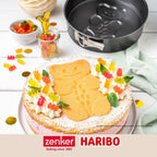 Zenker - Set Pâtisserie Avec Moule À Manqué 26 Cm À Charnière Motif Ourson, 2 Bols À Mixer Et Spatule Zenker - Noir