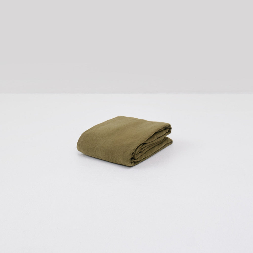 Drap housse matelas 30 cm en lin lavé vert olive haut de gamme Most