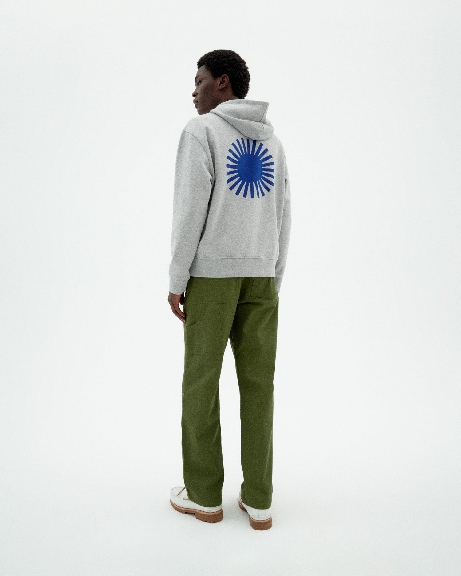 Pantalón verde Owen sostenible-4