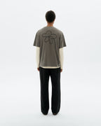 Camiseta gris bordada a mano flower Aaron sostenible - 4