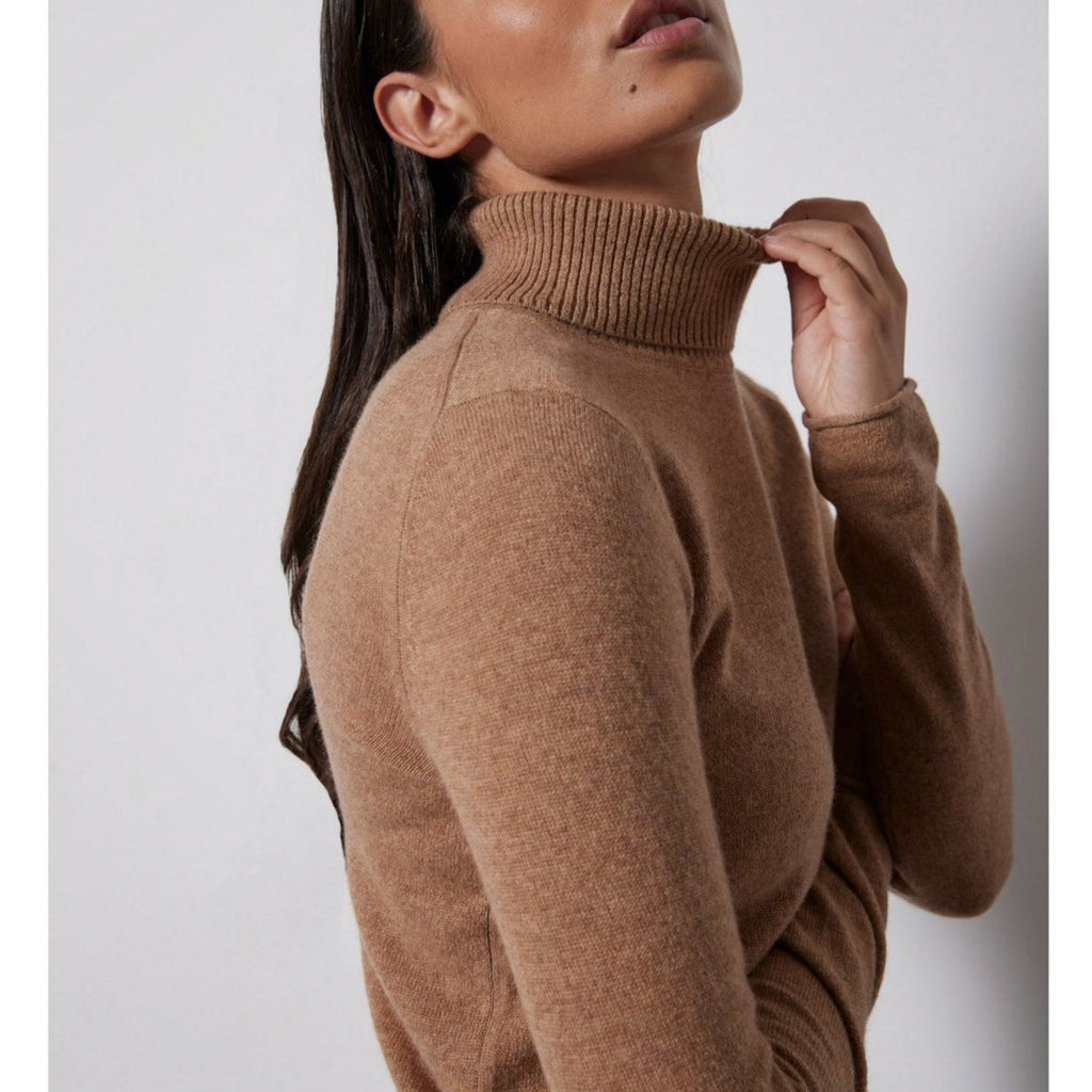 Notshy - Pull Col Roulé Nao - Camel Chine