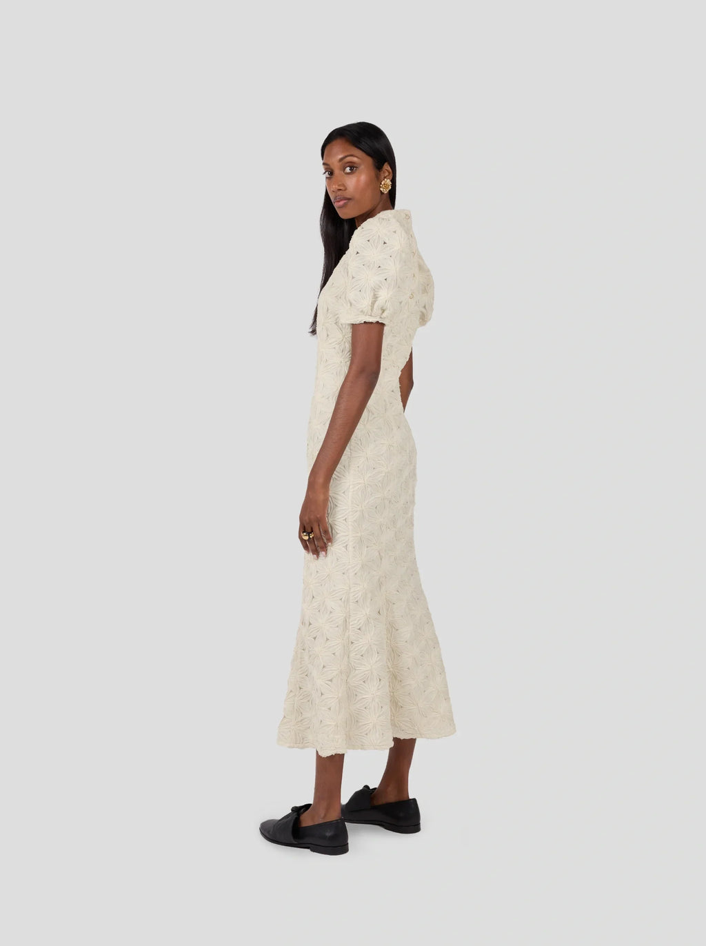 Robe Nas In Fragmented Enameled Lace
