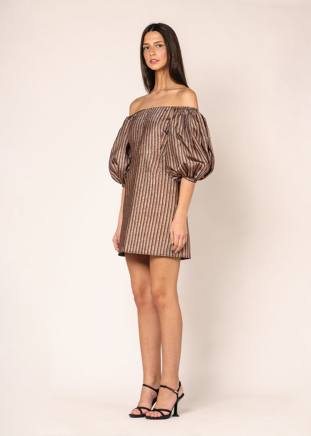 Robe Nora