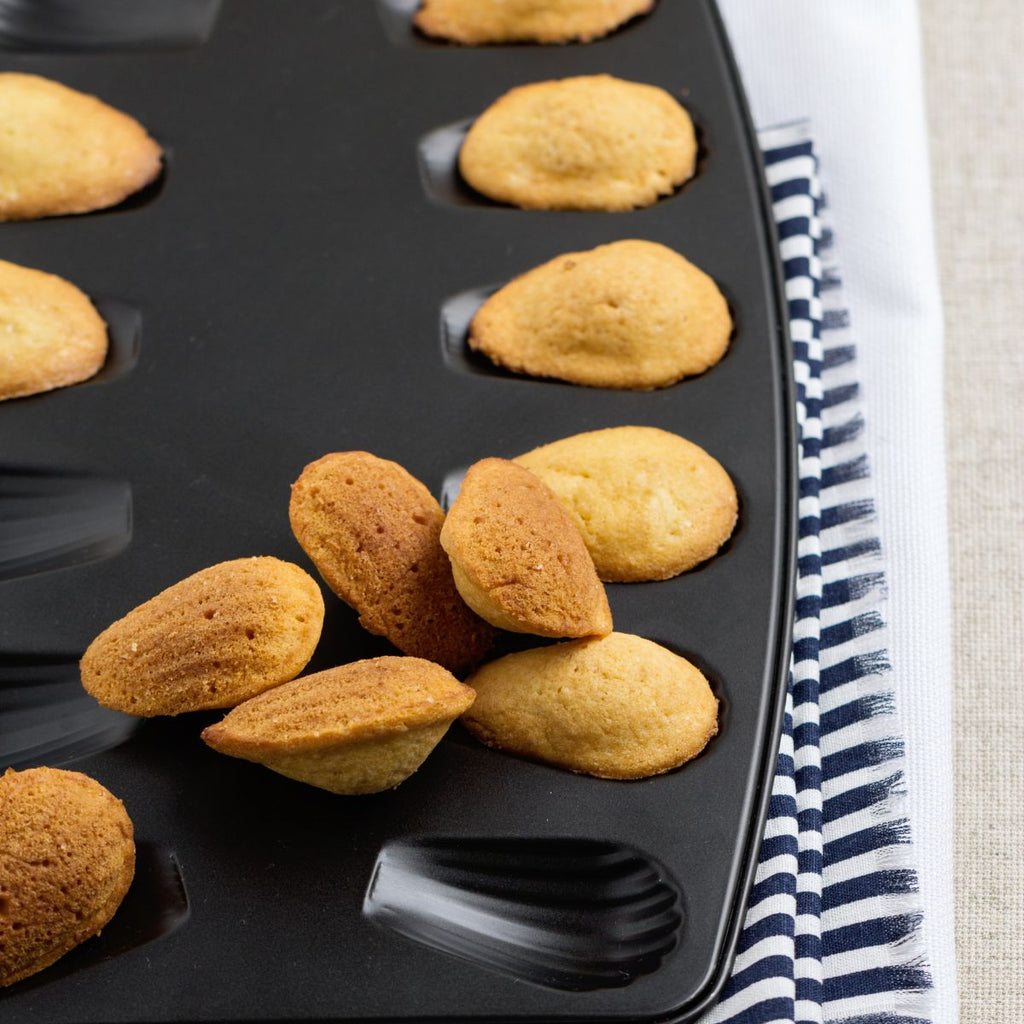 Zenker - Lot De 2 Moules À Madeleines 12 Empreintes Zenker Spécial Countries - Noir
