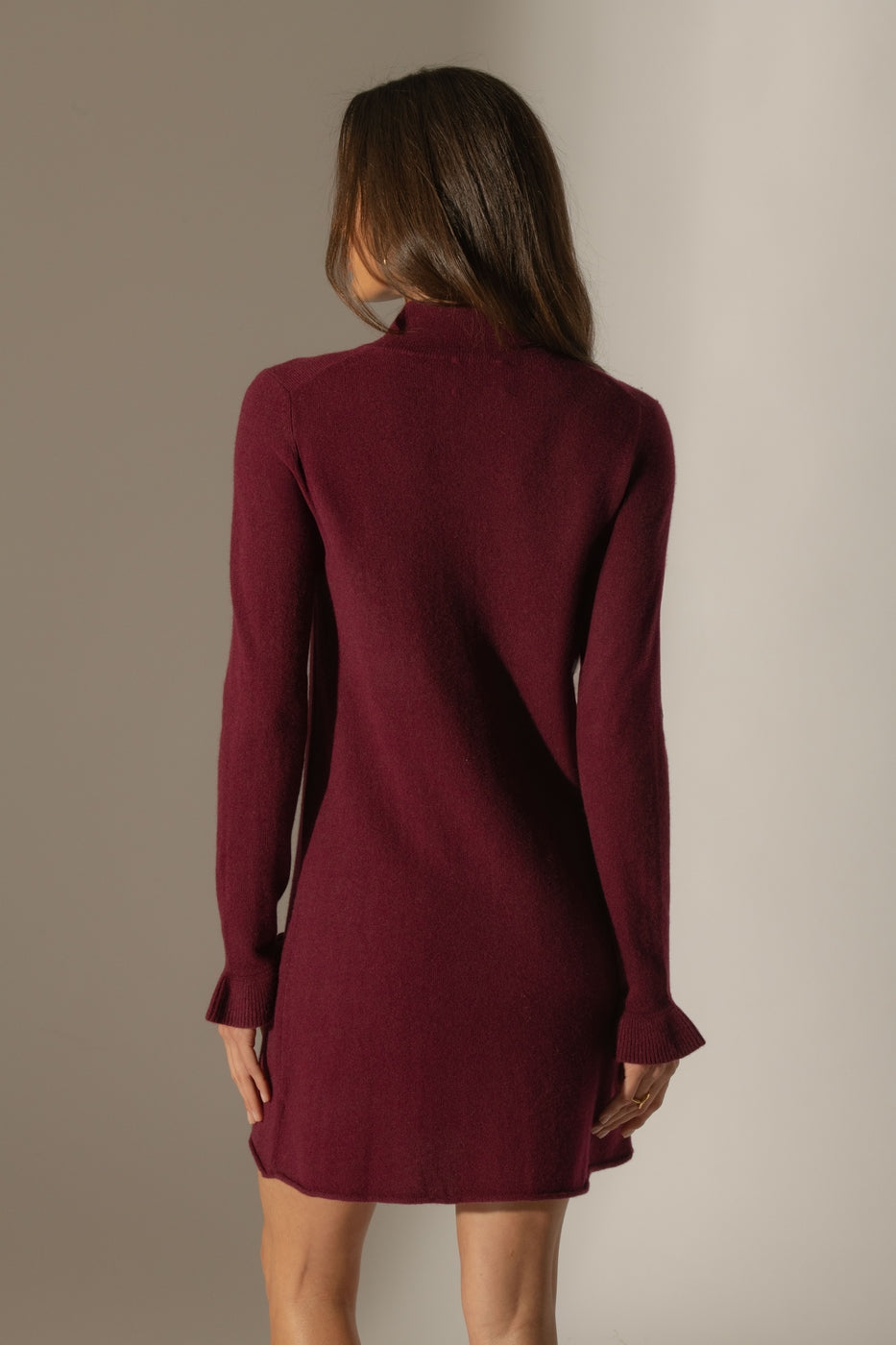 Robe Col Montant Volants Poignets - Lyamia - Bordeaux