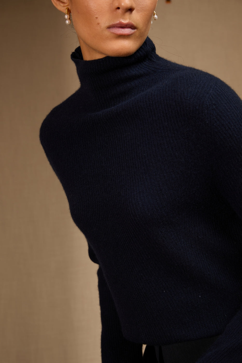 Pull Col Montant - Ruby - Navy