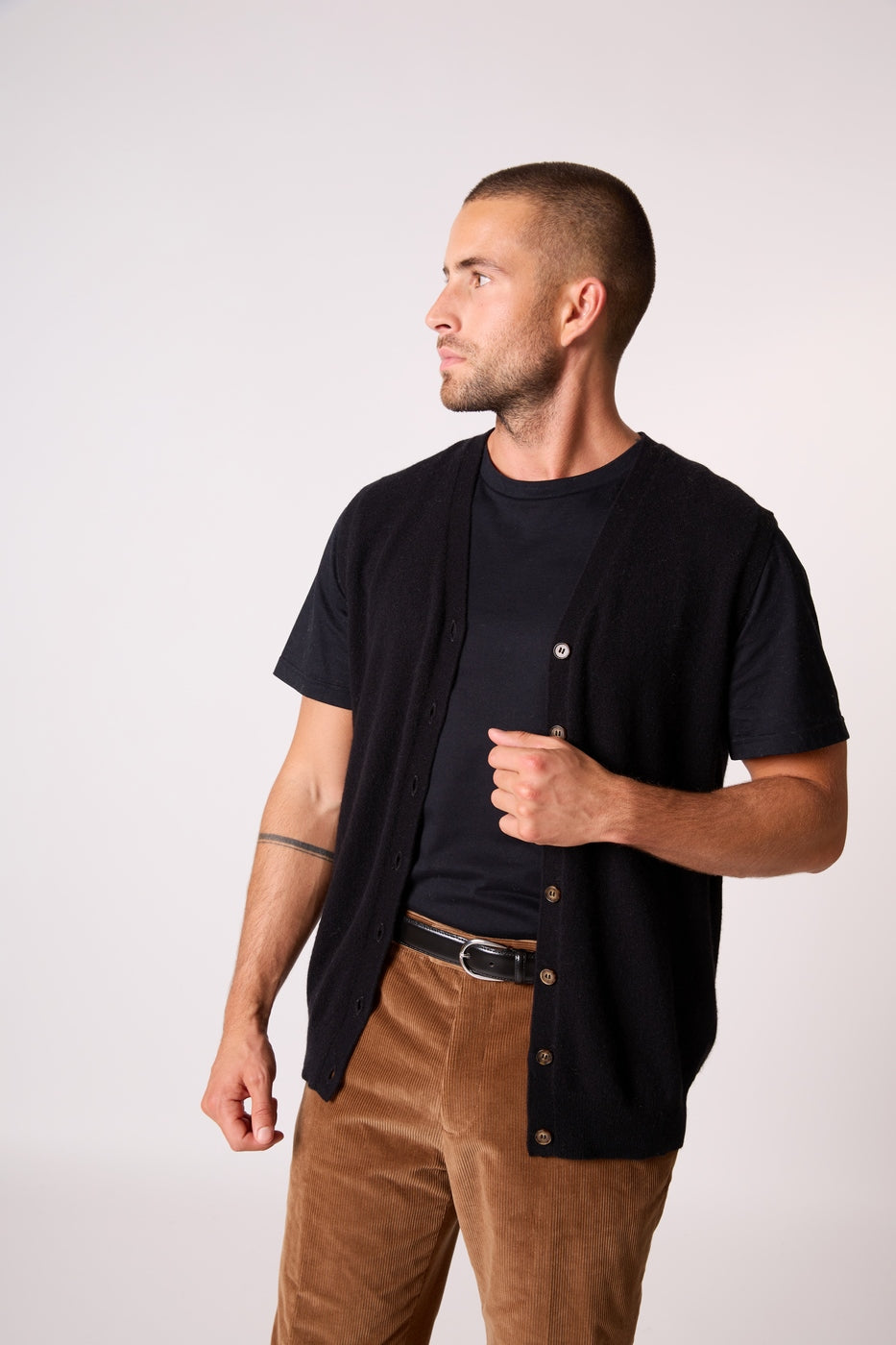 Cardigan Col V Sans Manches - Arthur - Noir