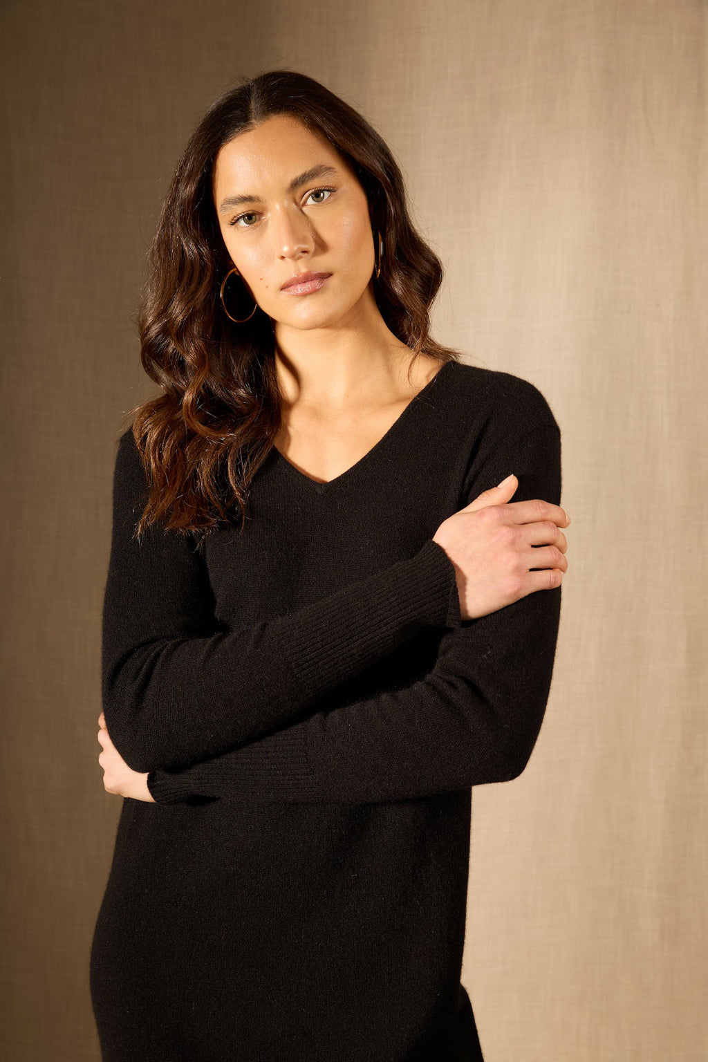 Robe Col V - Levana - Noir