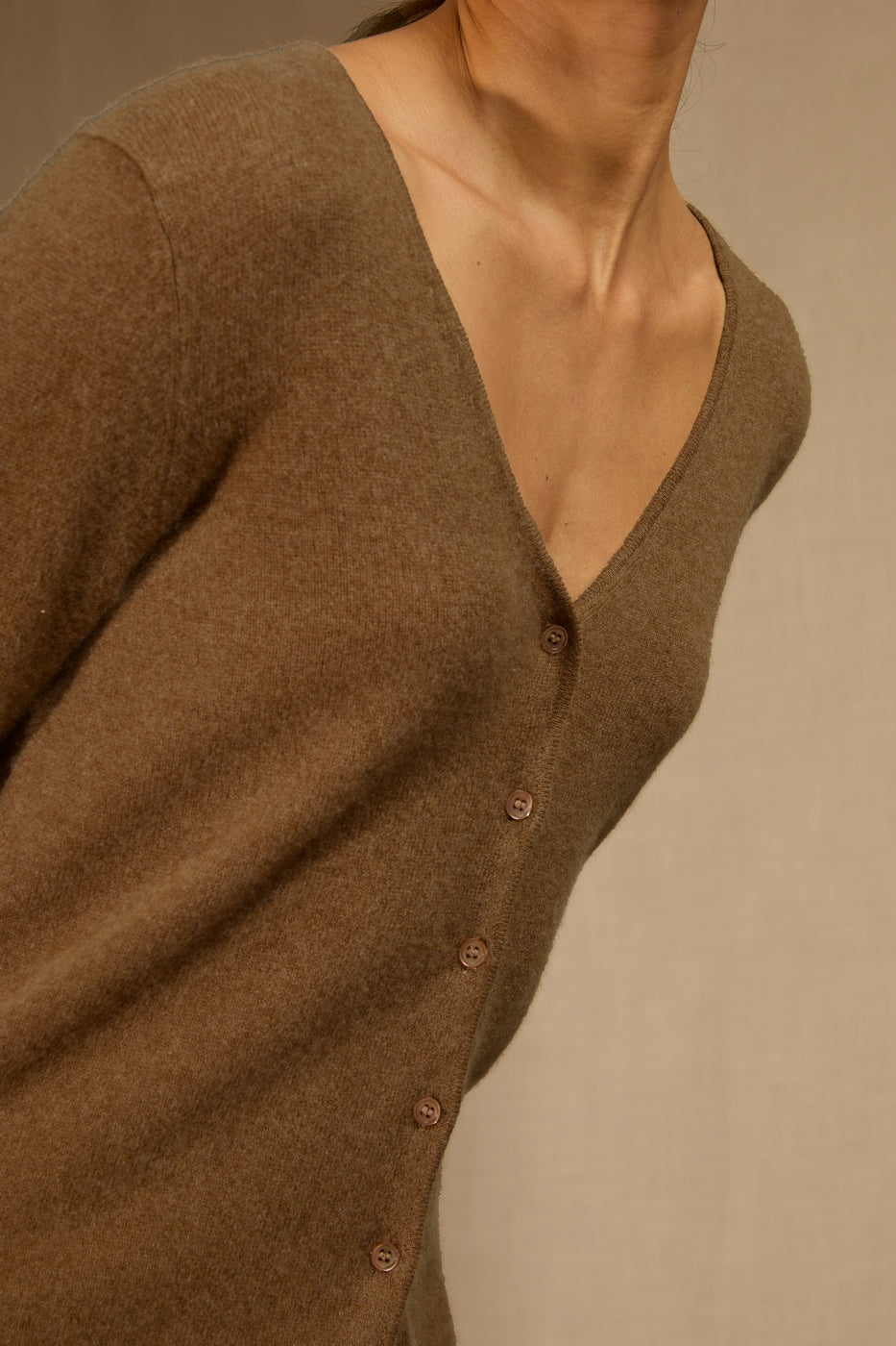 Cardigan Col V - Paige - Noisette