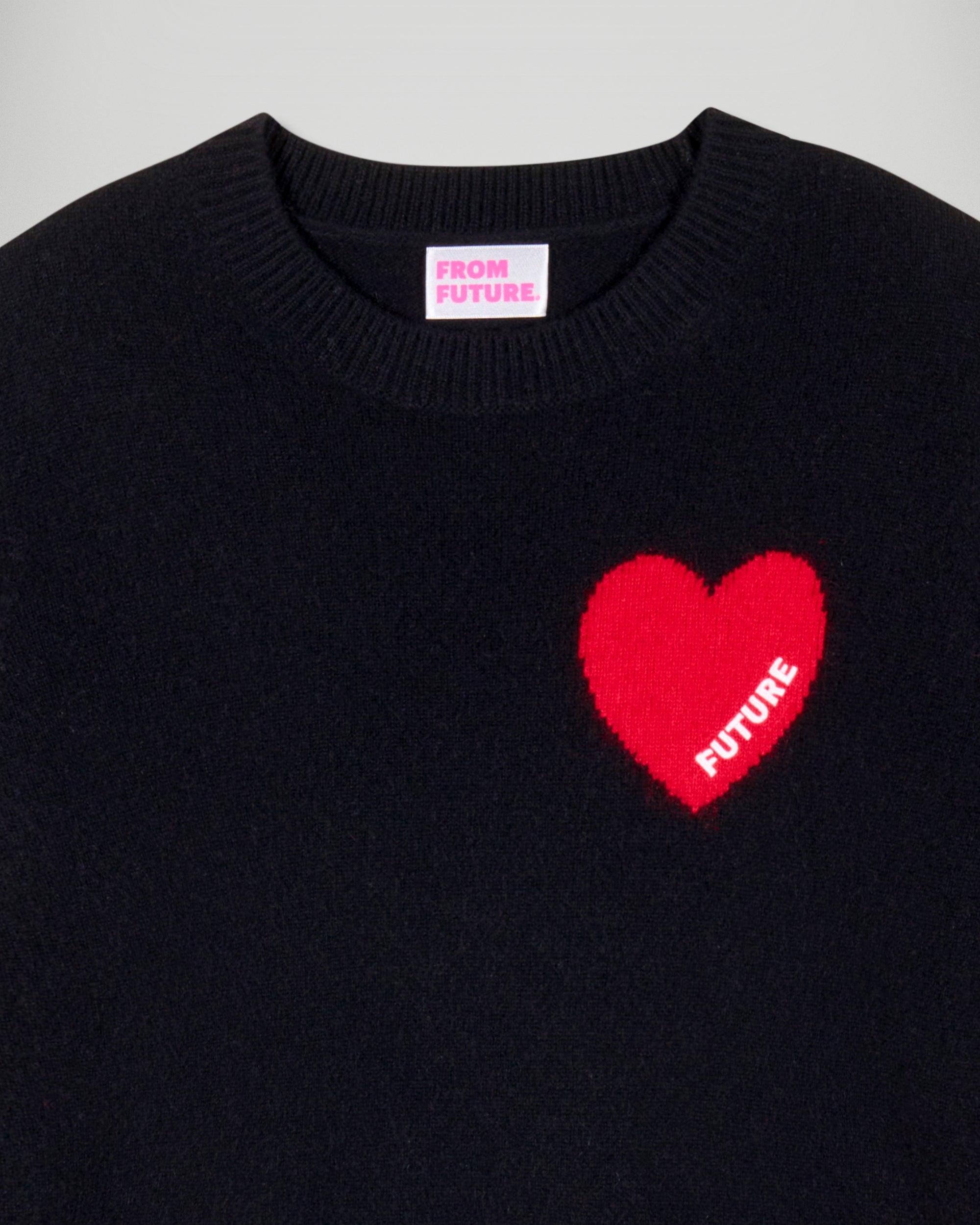 Pull Col Rond Cœur Broderie Future - Noir - Femme