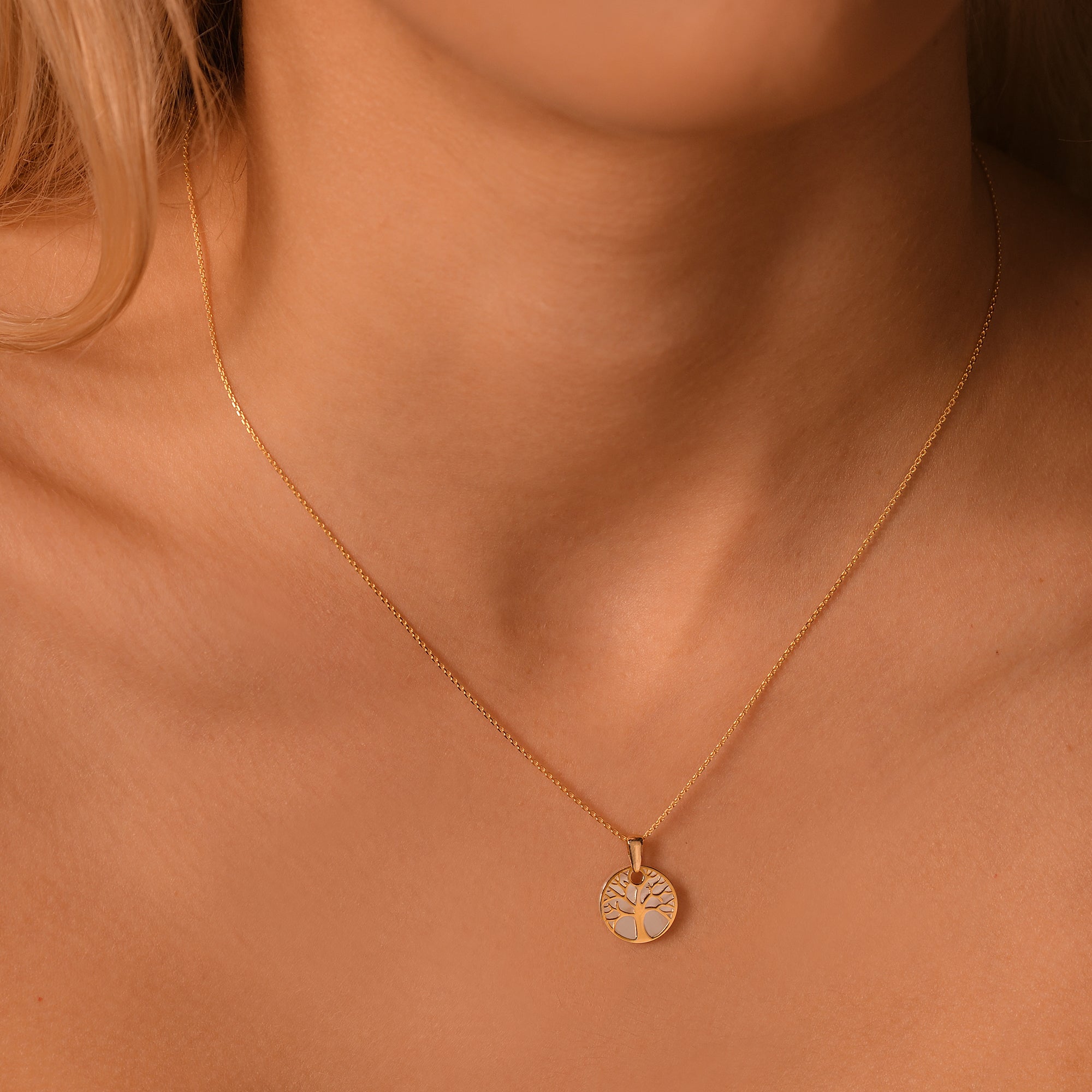 Pendentif "Arbre De Vie" Or Jaune 375/1000 Et Nacre