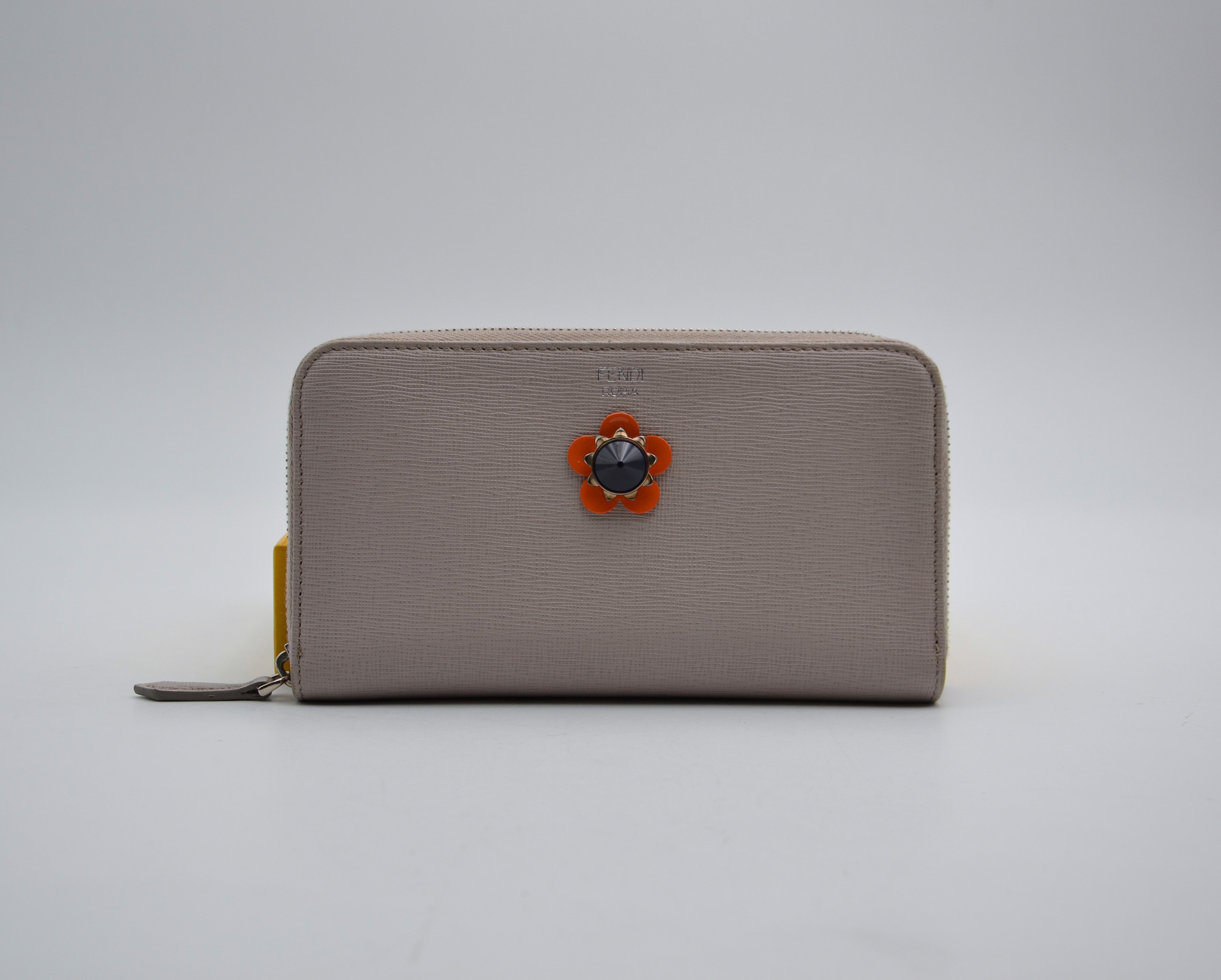 Portefeuille Fendi Cuir Beige Zippé