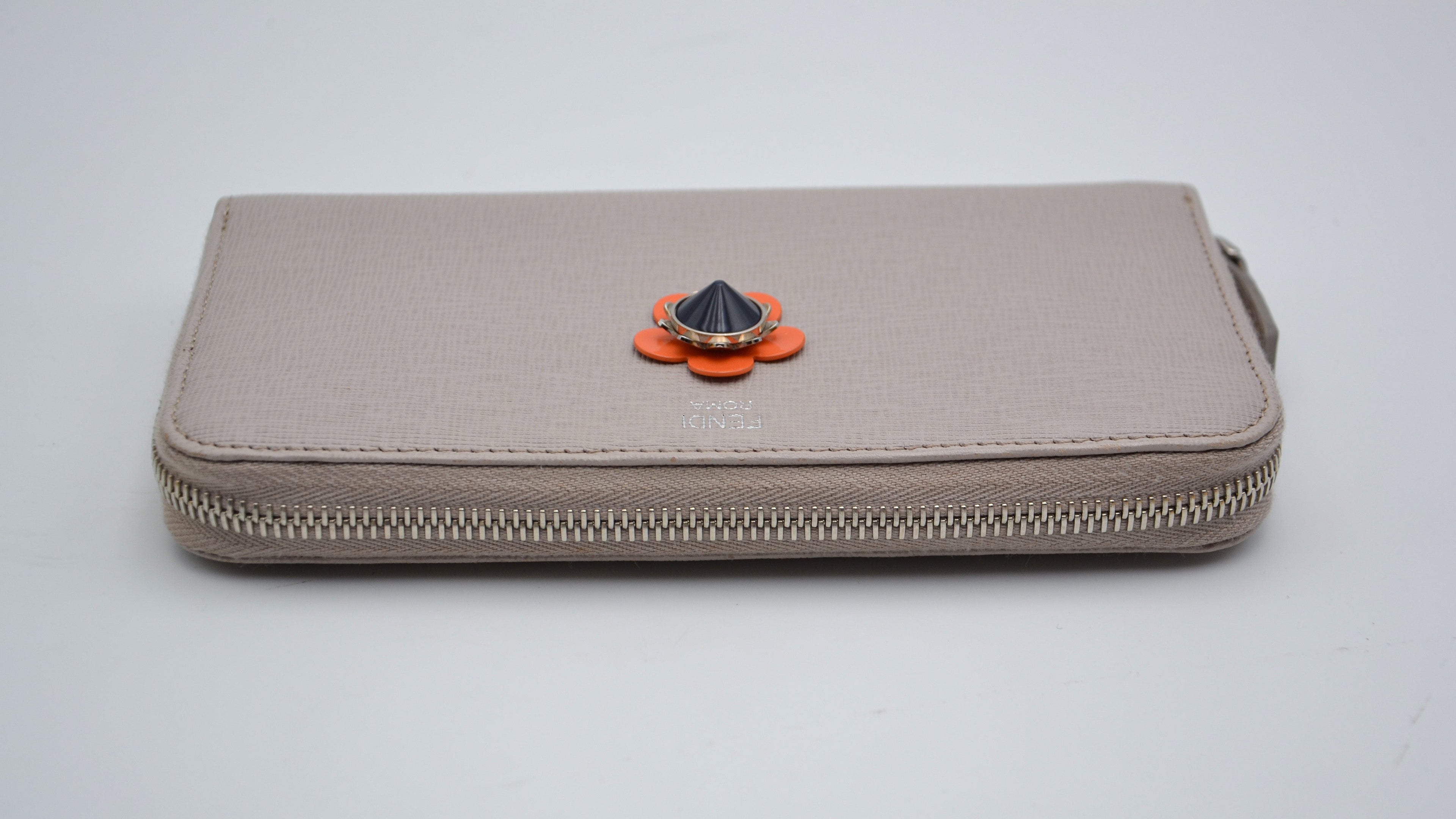 Portefeuille Fendi Cuir Beige Zippé