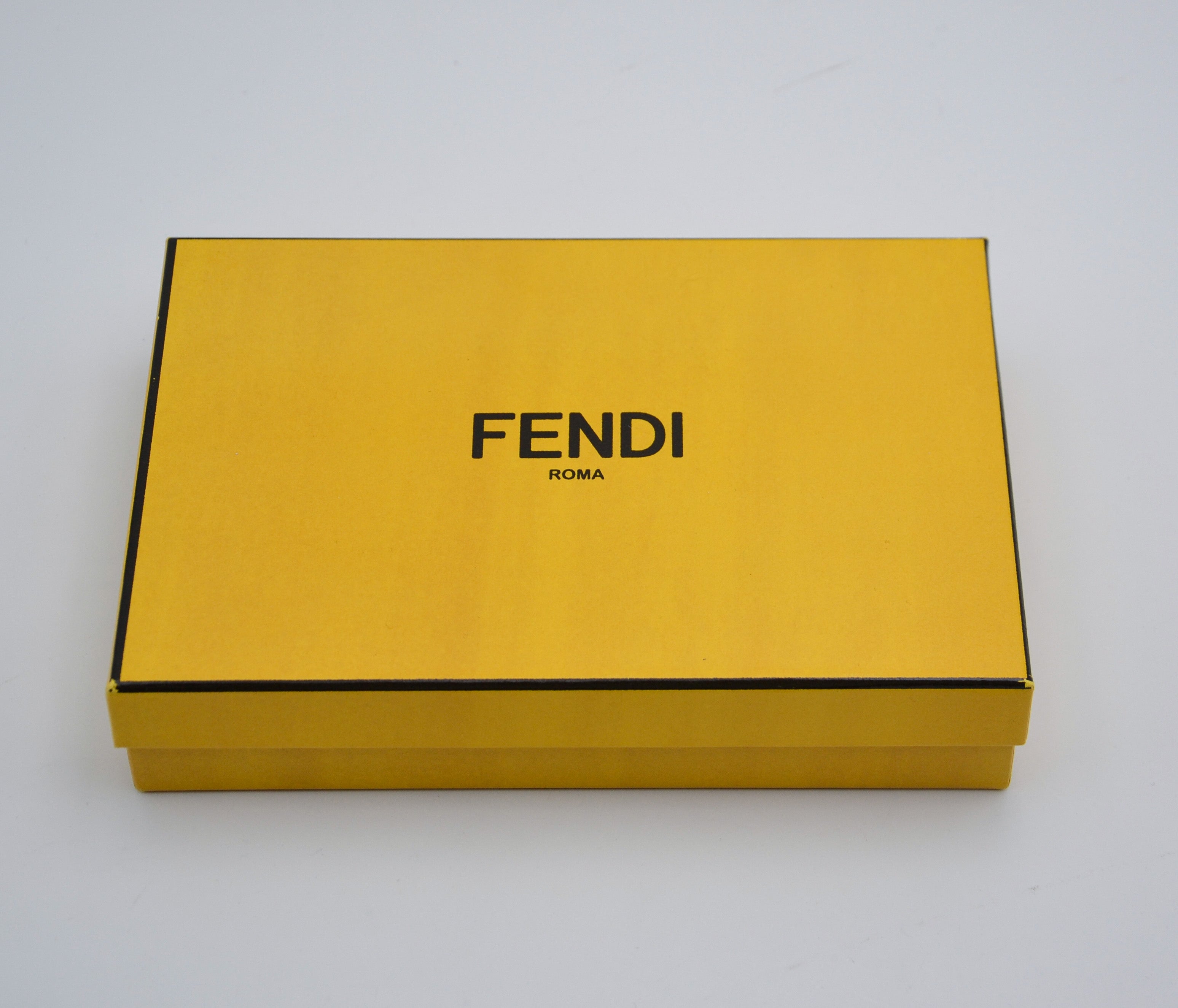 Portefeuille Fendi Cuir Beige Zippé