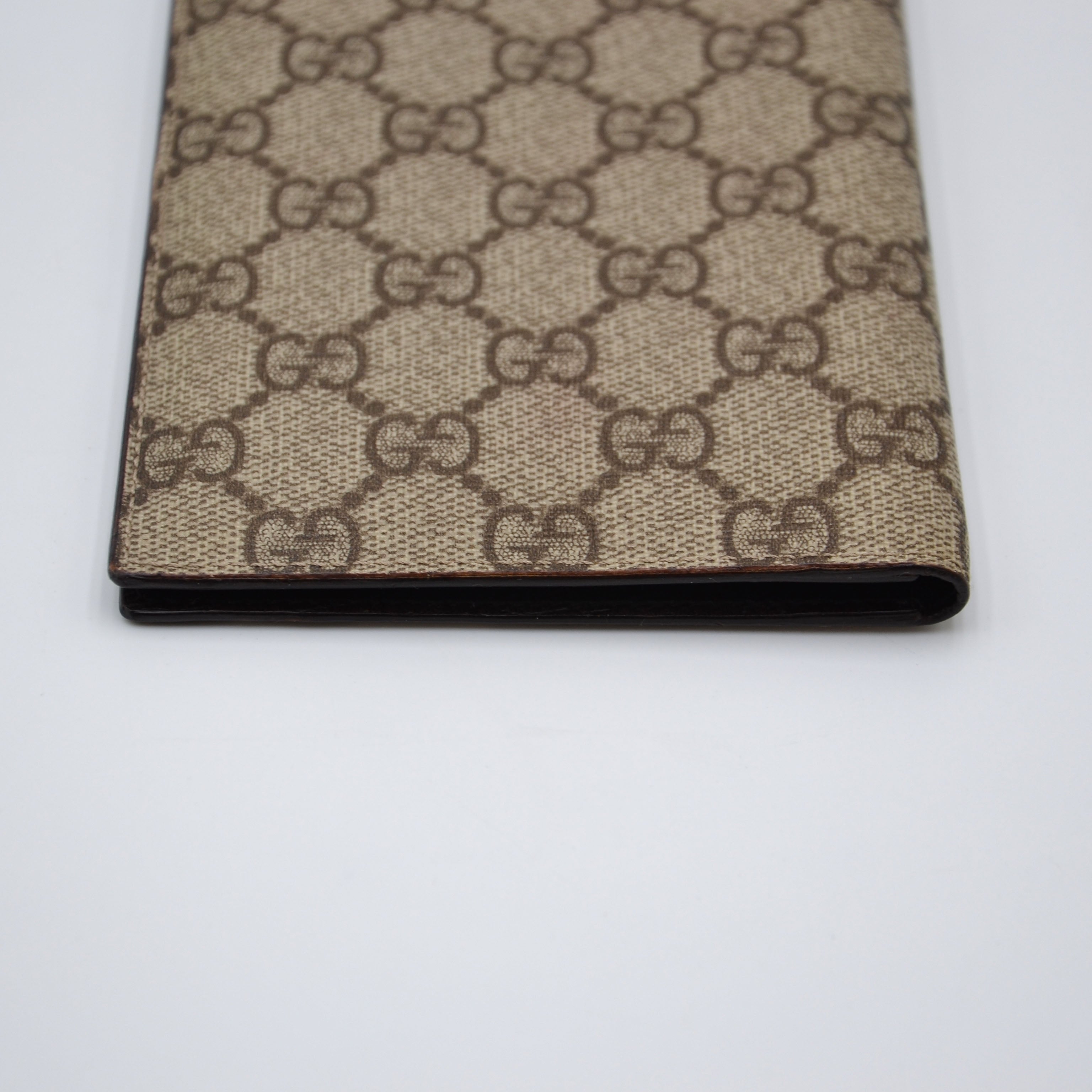 Portefeuille Long Gucci Gg Supreme