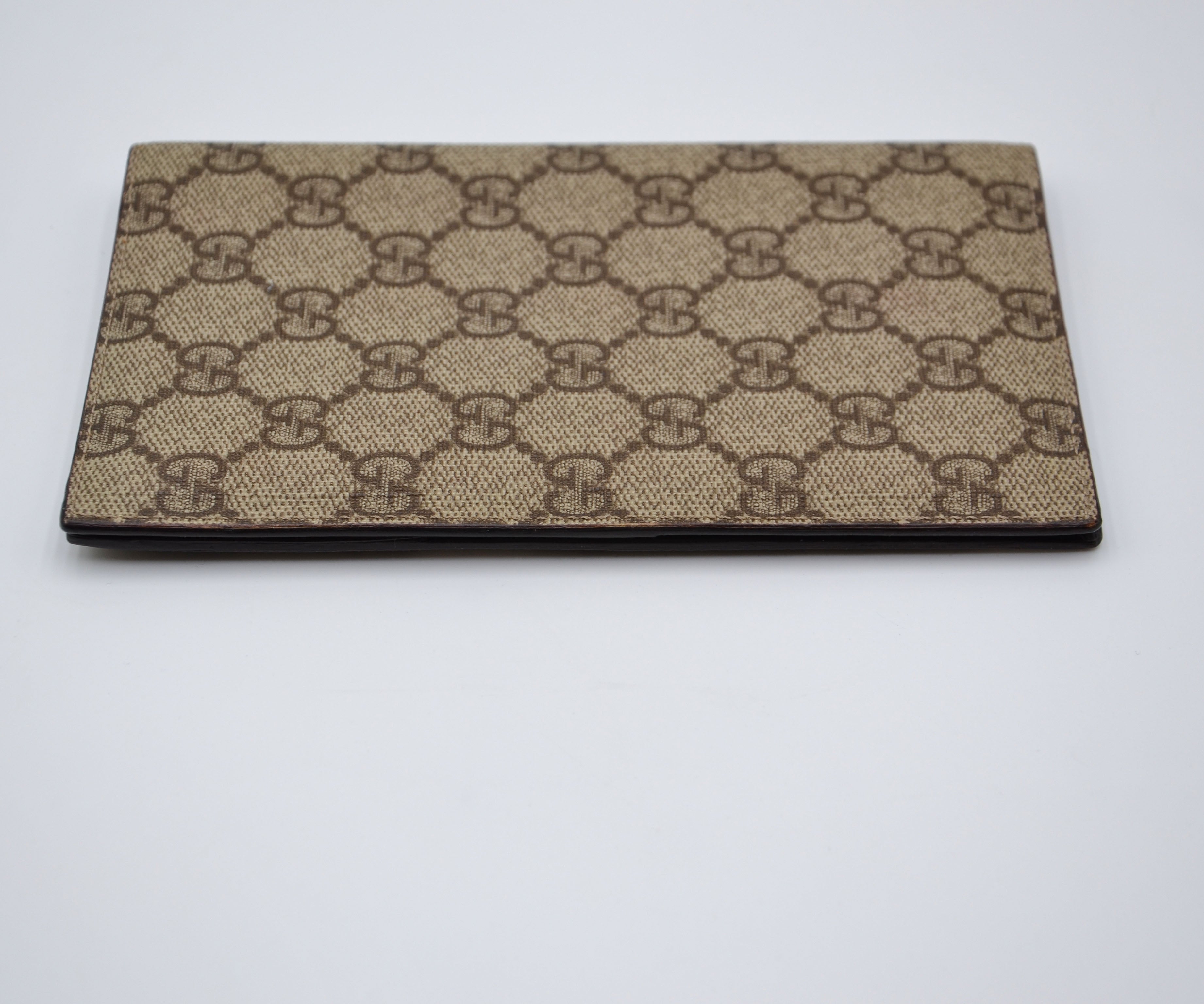 Portefeuille Long Gucci Gg Supreme