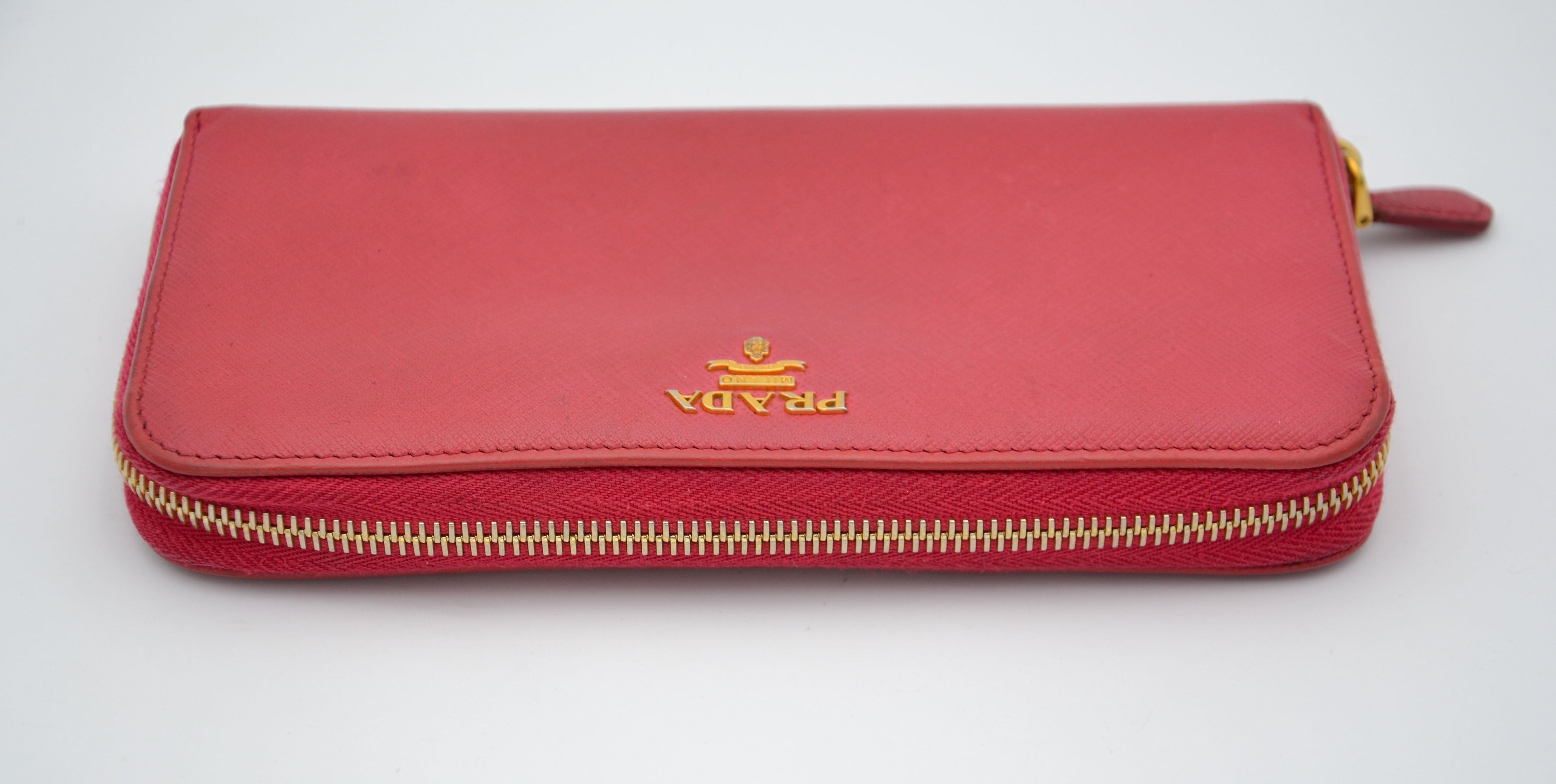Portefeuille Zippé Prada En Cuir Saffiano