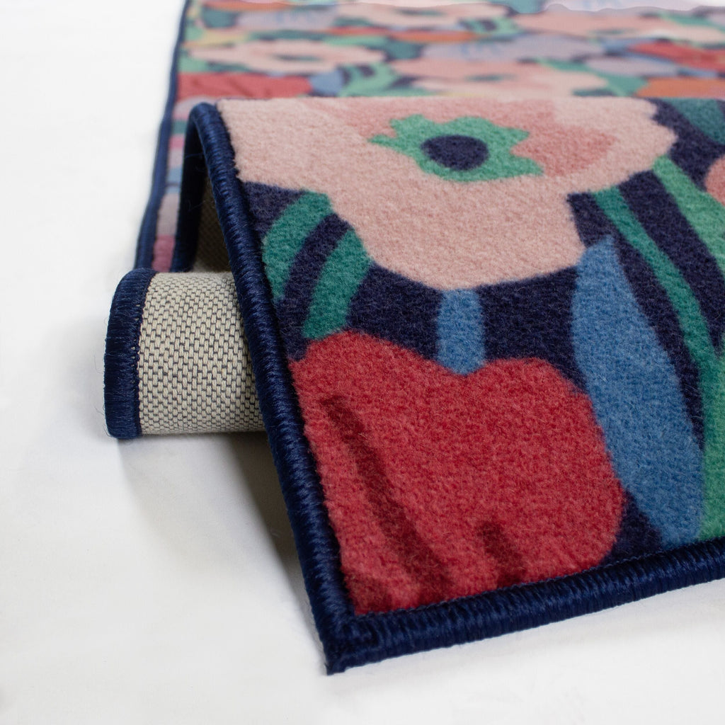 Cut Out Floral - Tapis En Laine