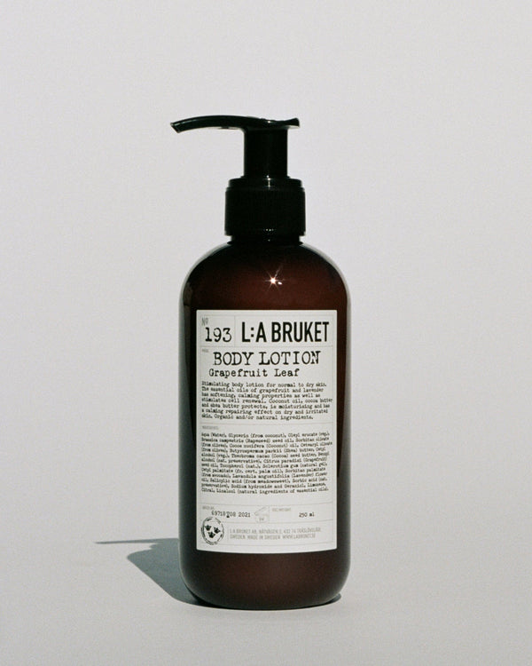 193 · Lait Pour Le Corps · Feuilles De Pamplemousse