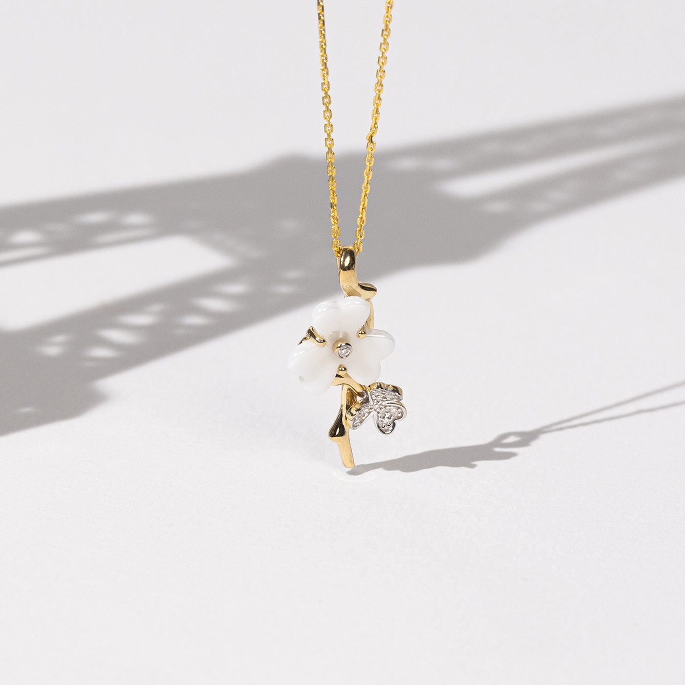Pendentif "Poetica" D0,06/11 - Or Jaune 375/1000