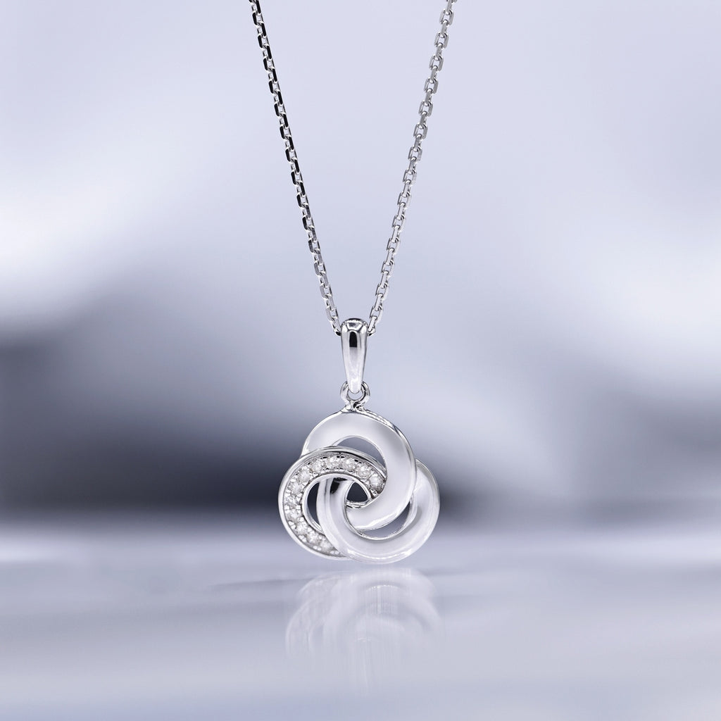 Pendentif "Trior" D0,066/12 - Or Blanc 375/1000