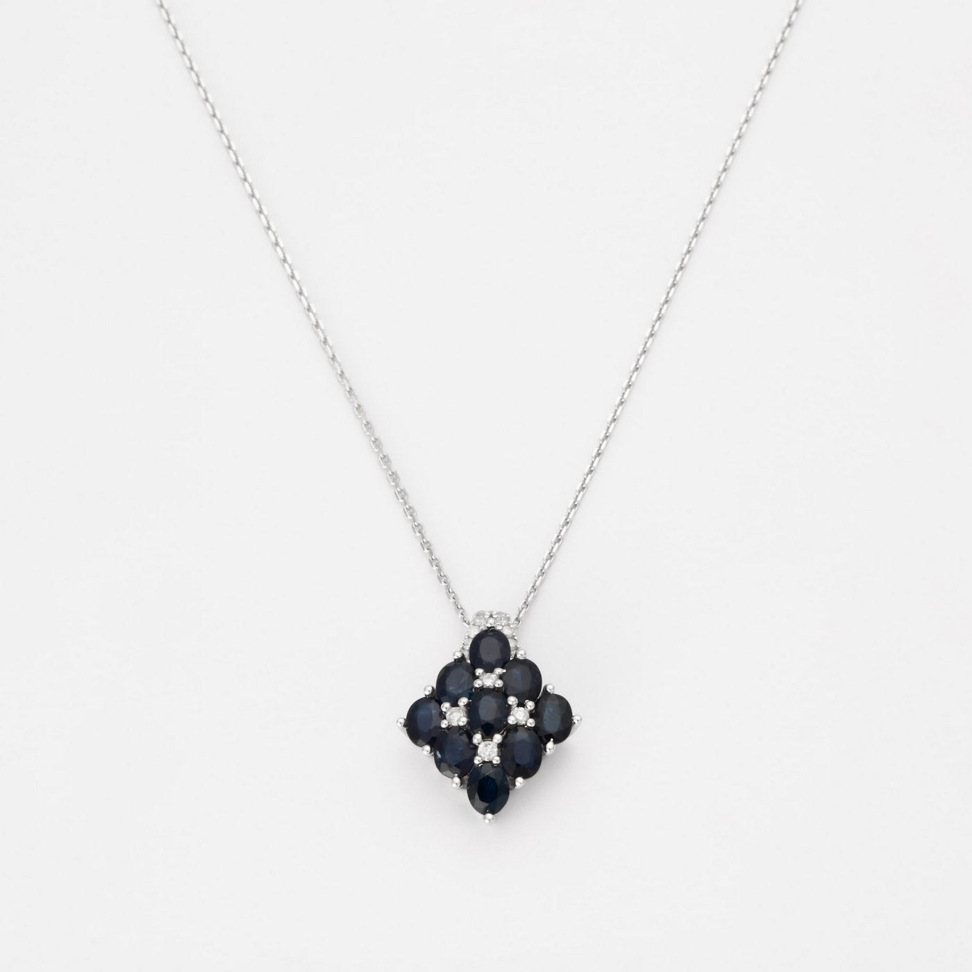 Pendentif "Rosaline" D0,118/14; Sa2,25/9 - Or Blanc 375/1000