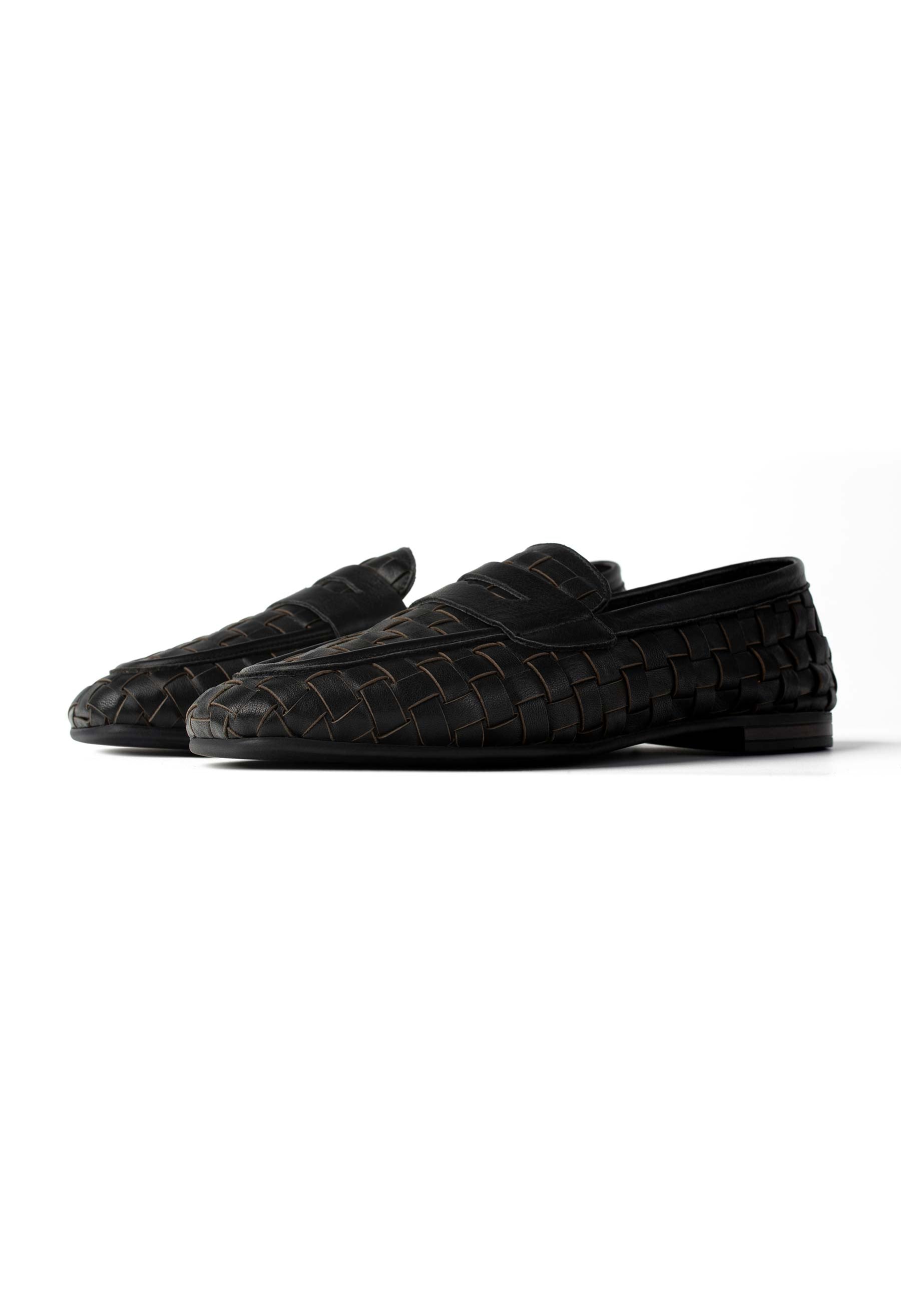 Mocassins Walking Under Golden Skies - Noir