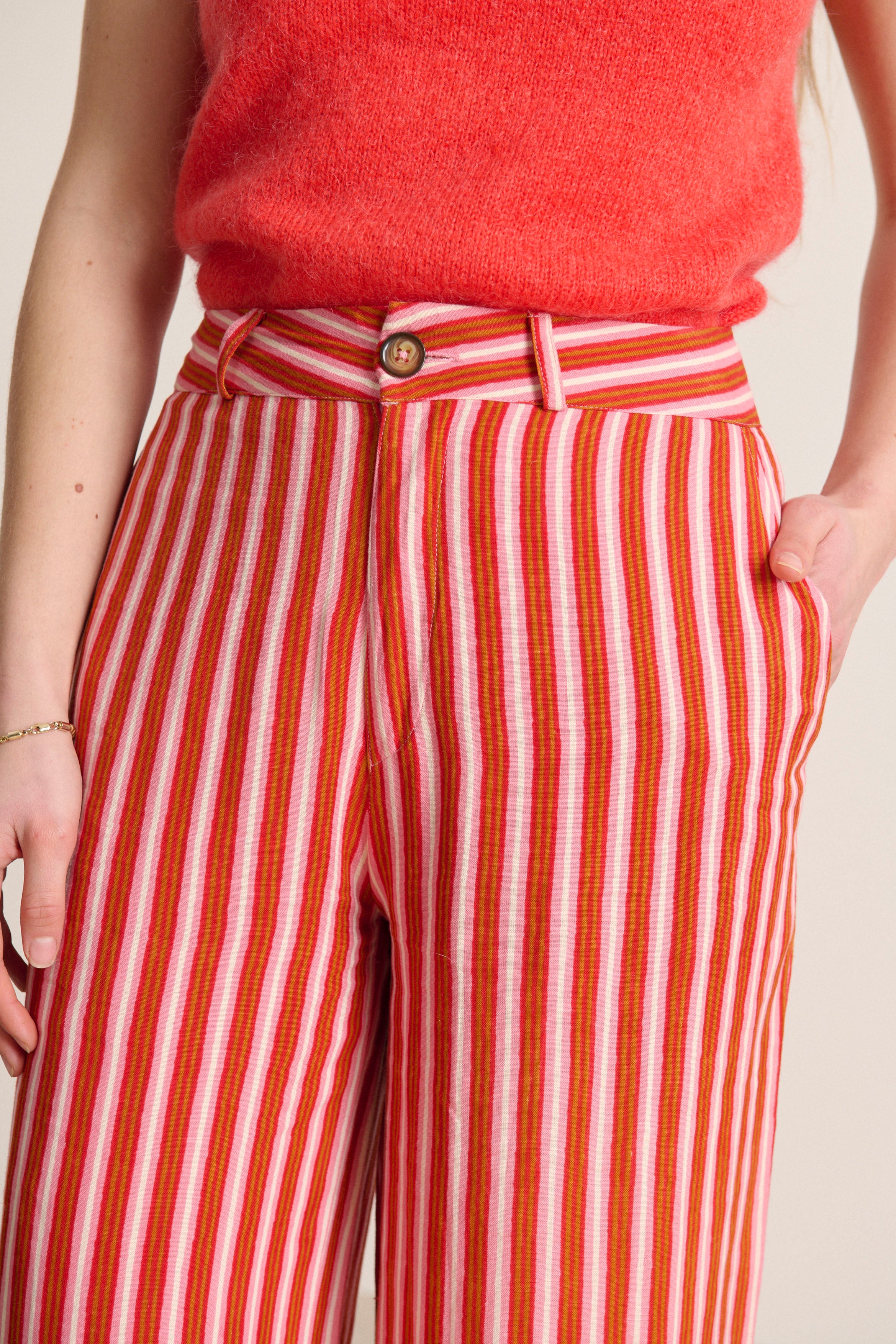 Pantalon taille haute jambes évasées avec rayures poches italiennes marque parisienne Garance Paris 