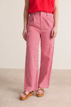 Bas Garance en coton avec rayures rouge tissu jacquard forme cargo taille élastiquée avec passant collection printemps