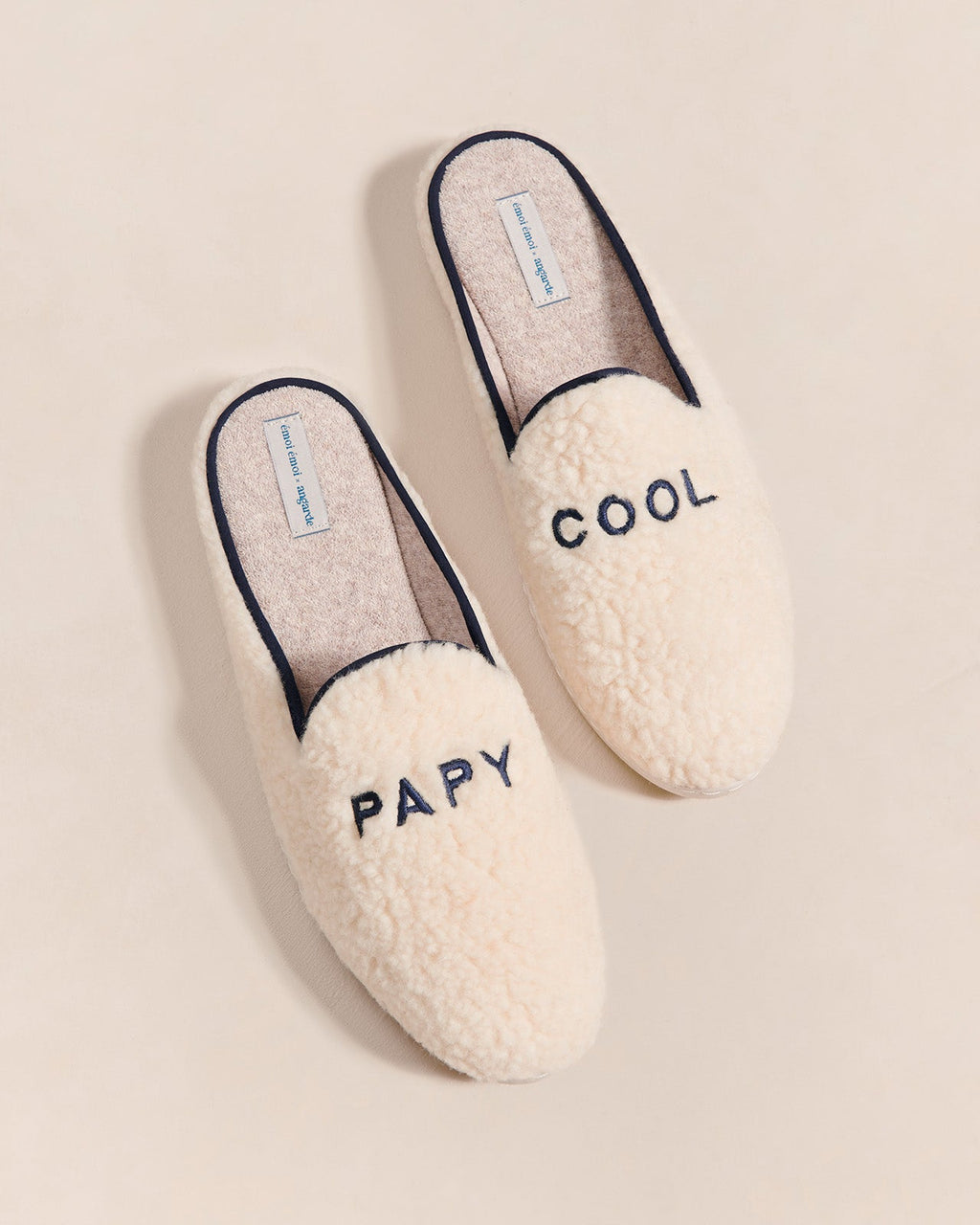 Les Chaussons Papy Cool En Laine Bouclette - Angarde X Émoi Émoi