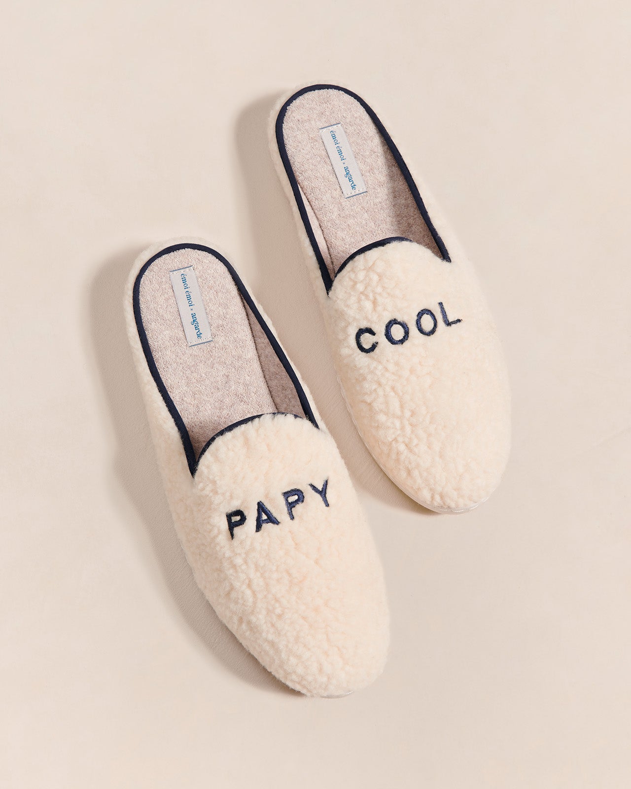 Les Chaussons Papy Cool En Laine Bouclette - Angarde X Émoi Émoi