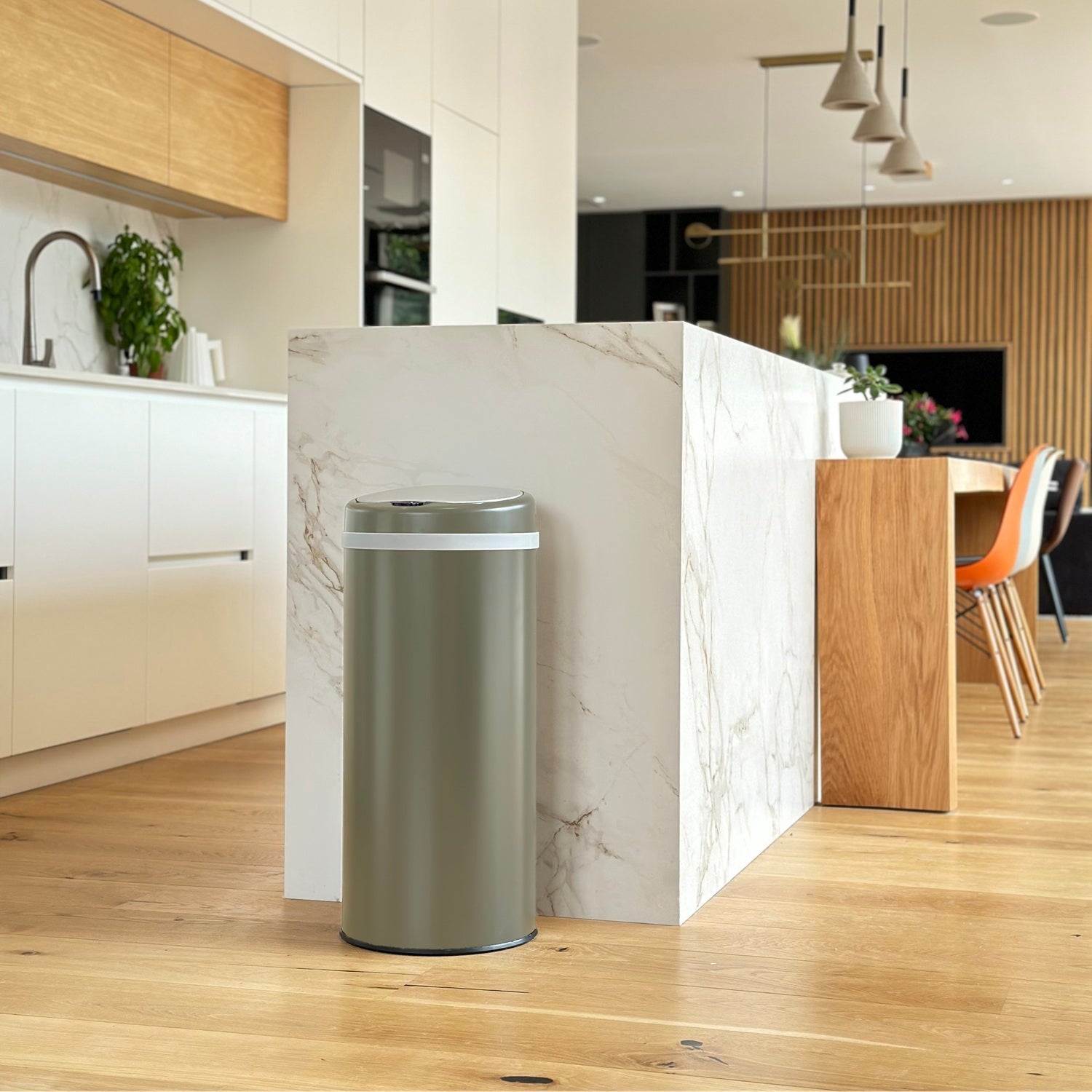 Poubelle de cuisine automatique 42L SOHO Taupe mat en acier INOX avec cerclage