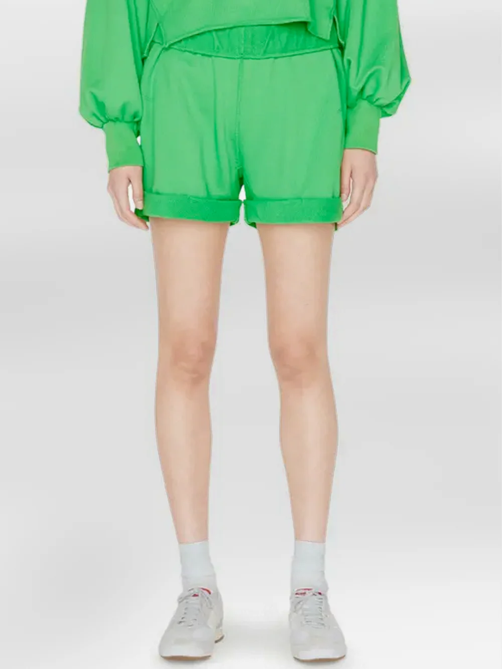 Short Rolled Up - Bright Peridot