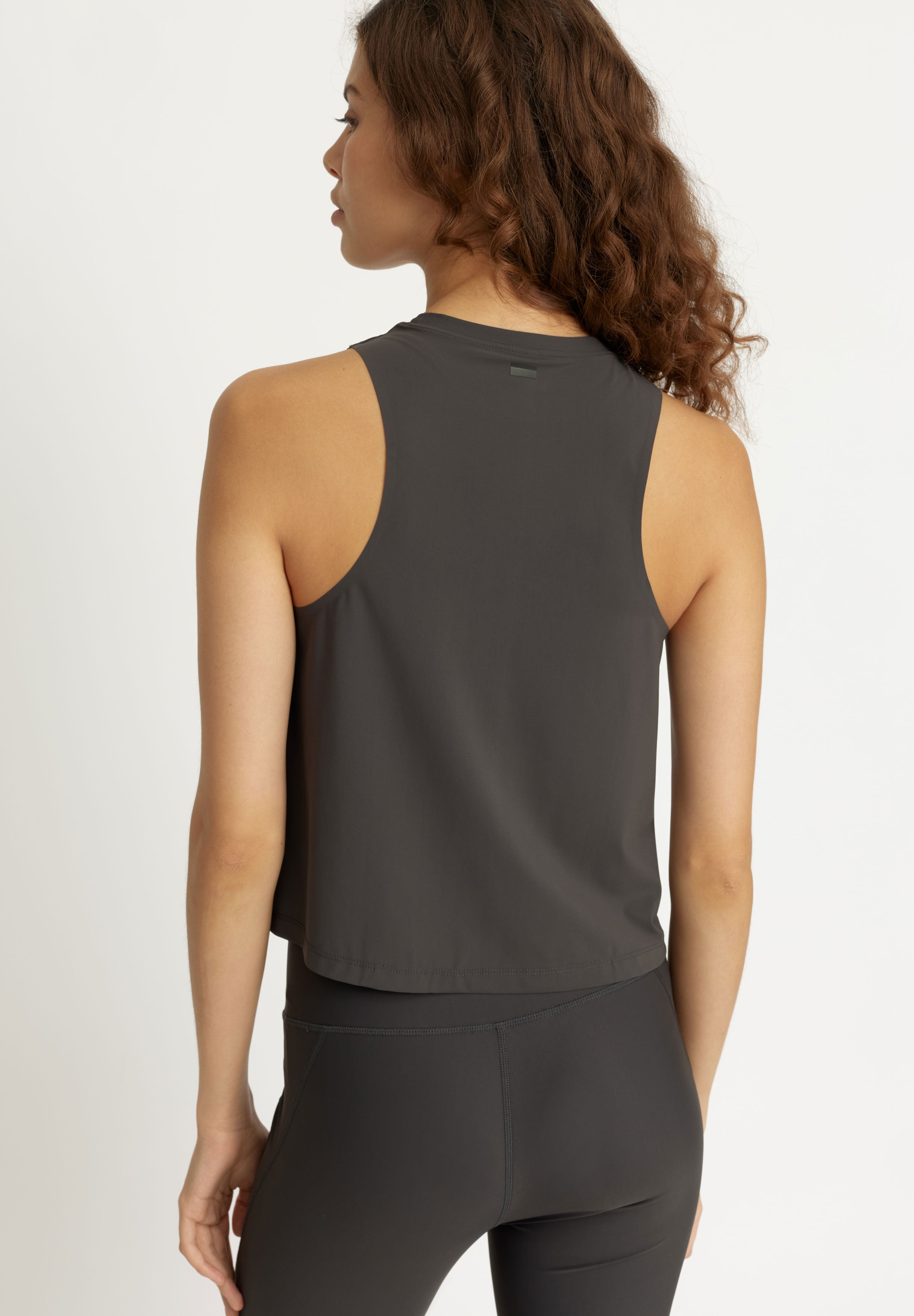 Haut Ample Almue - Almost Black