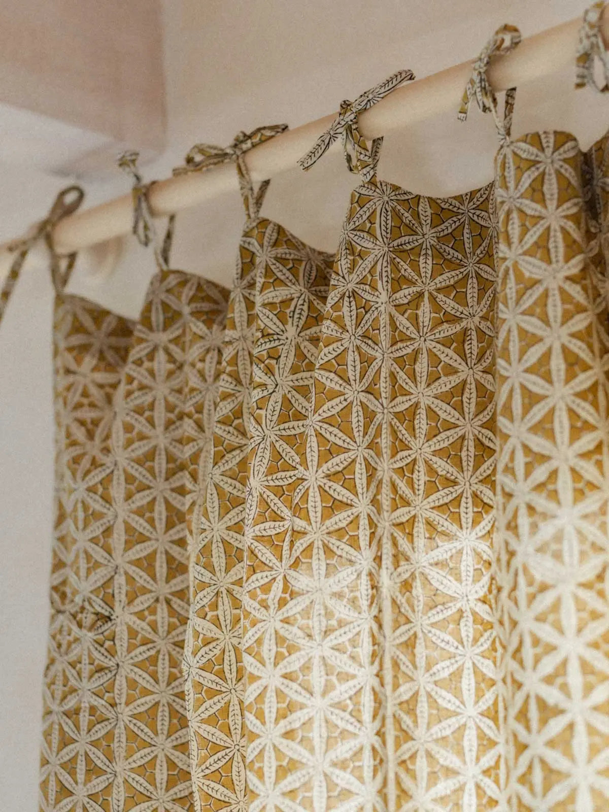 Rideau - Yellow Star - 110x270cm - kirane