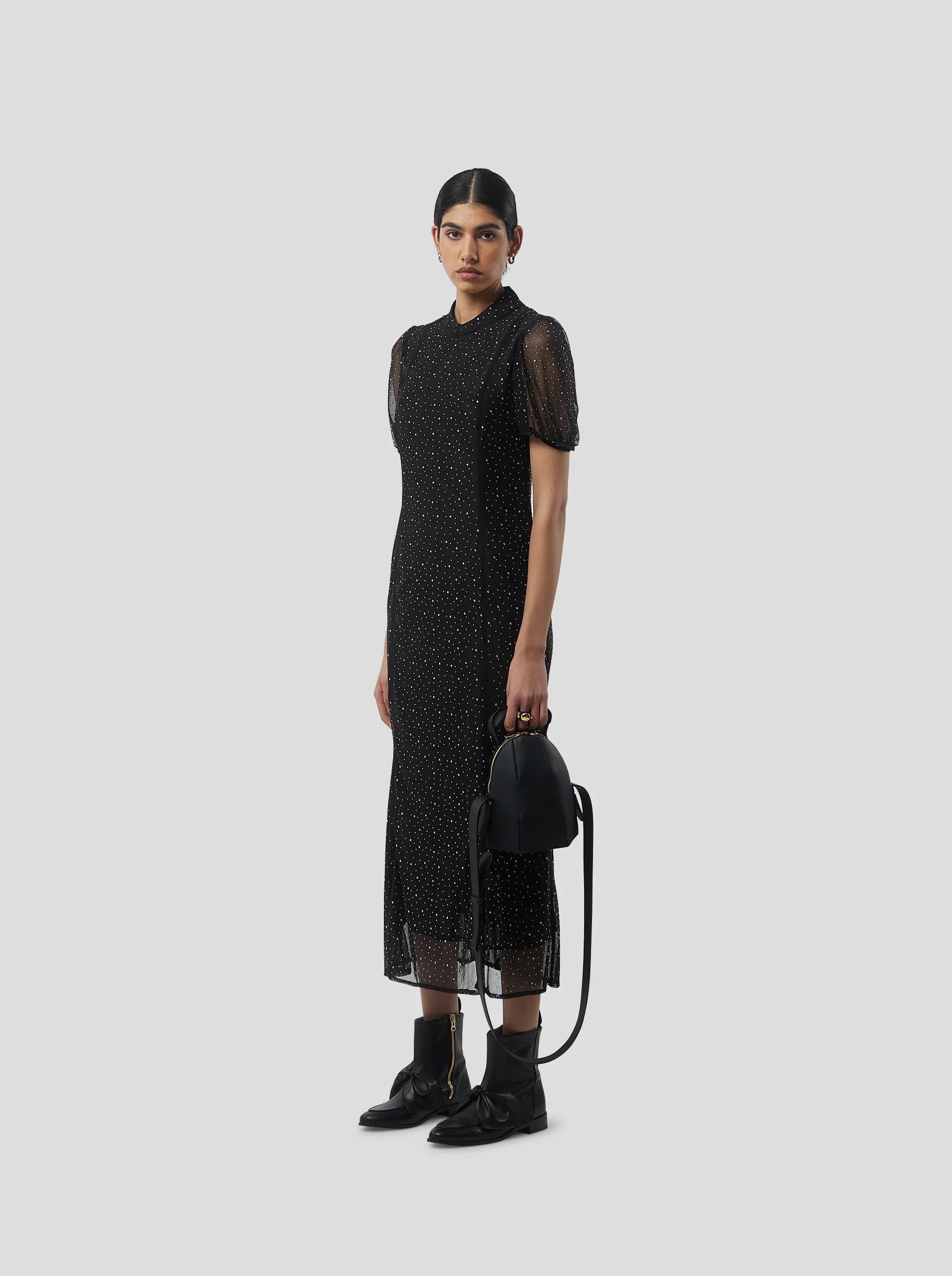 Robe Nas In Fragmented Black Soft Mesh