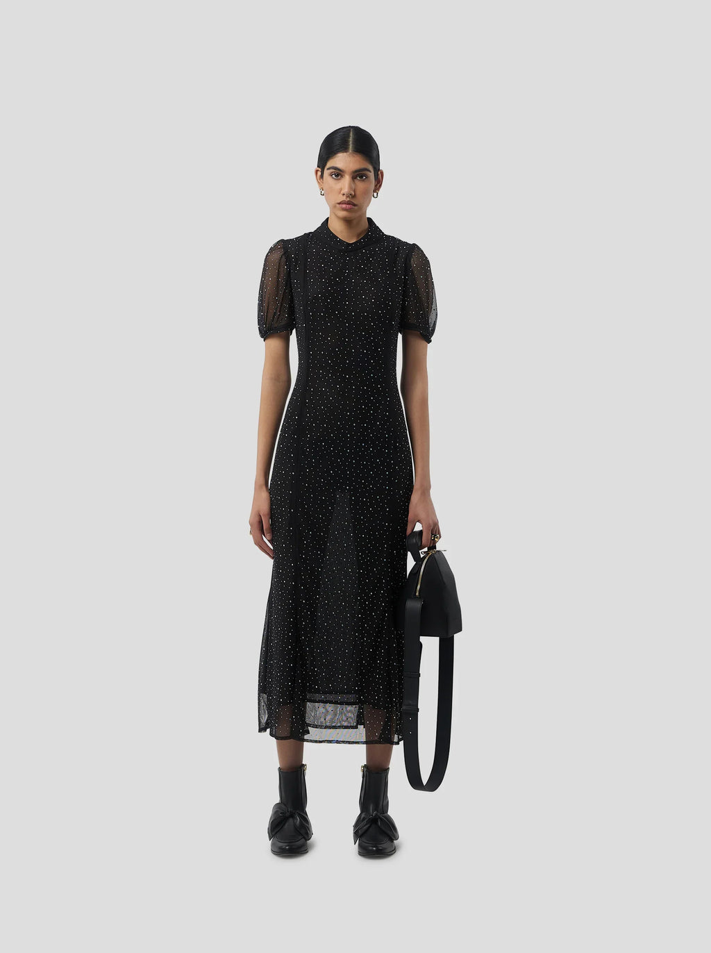 Robe Nas In Fragmented Black Soft Mesh
