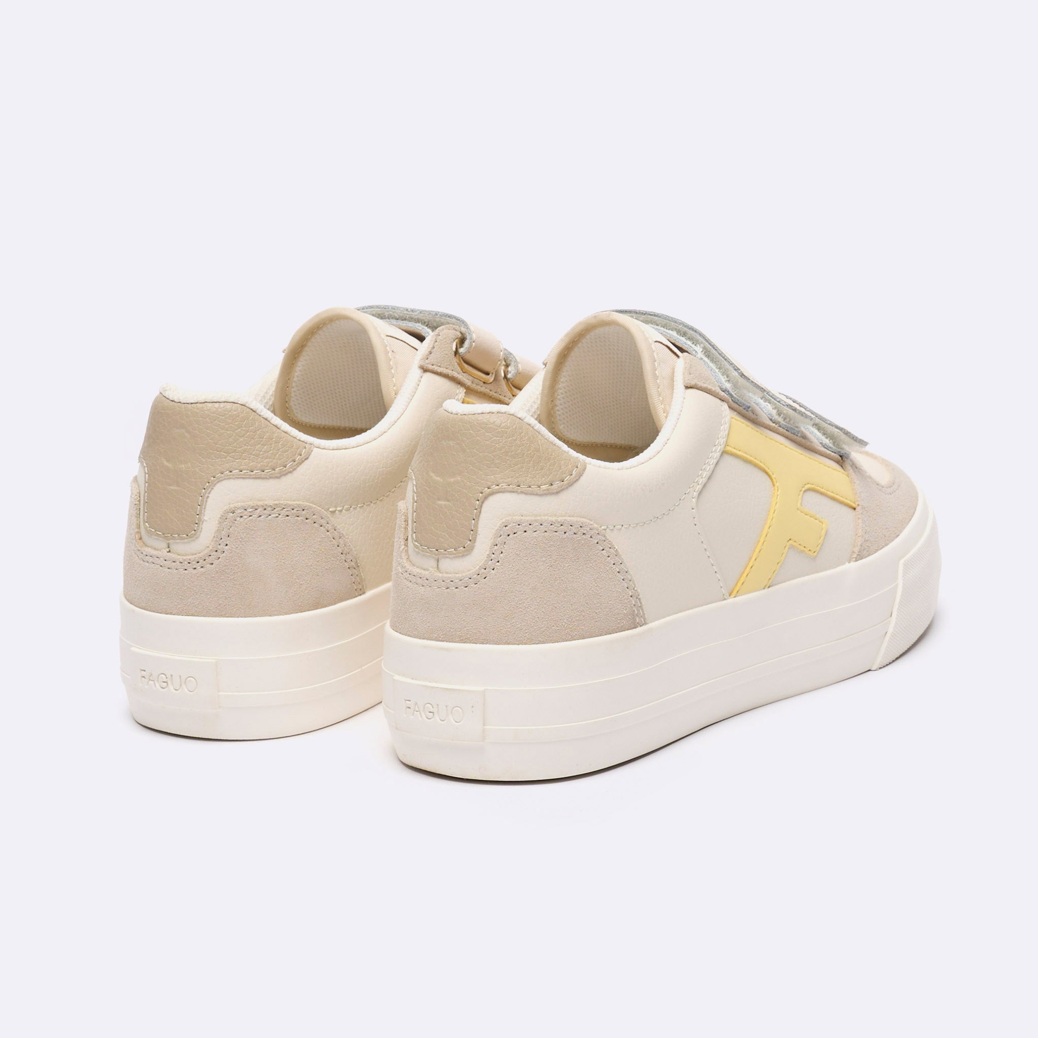 Tennis Basses Beiges Walnut P. Velcro - Femme