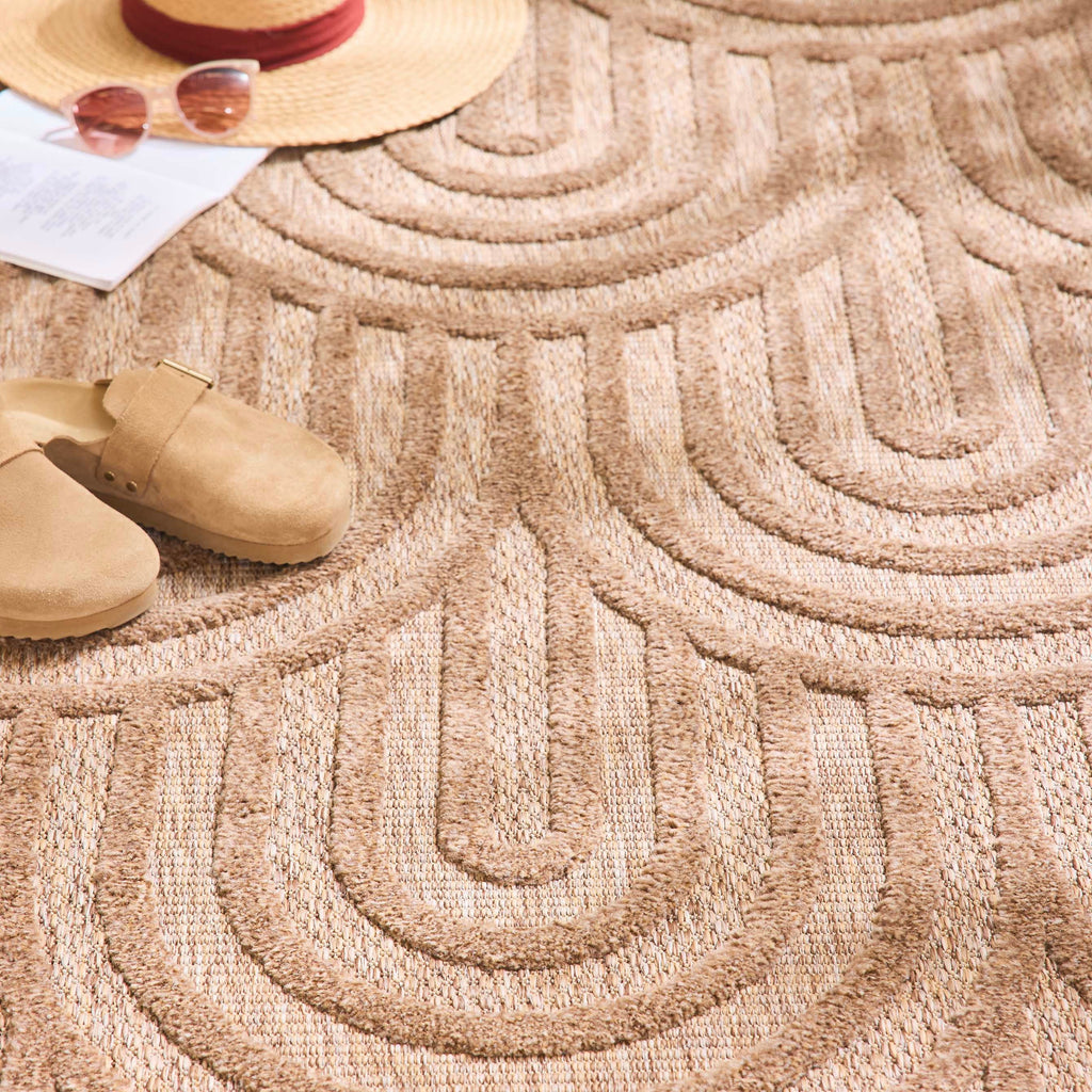 Tapis Santorini 985 - Motif Graphique - Beige - Intérieur / Extérieur
