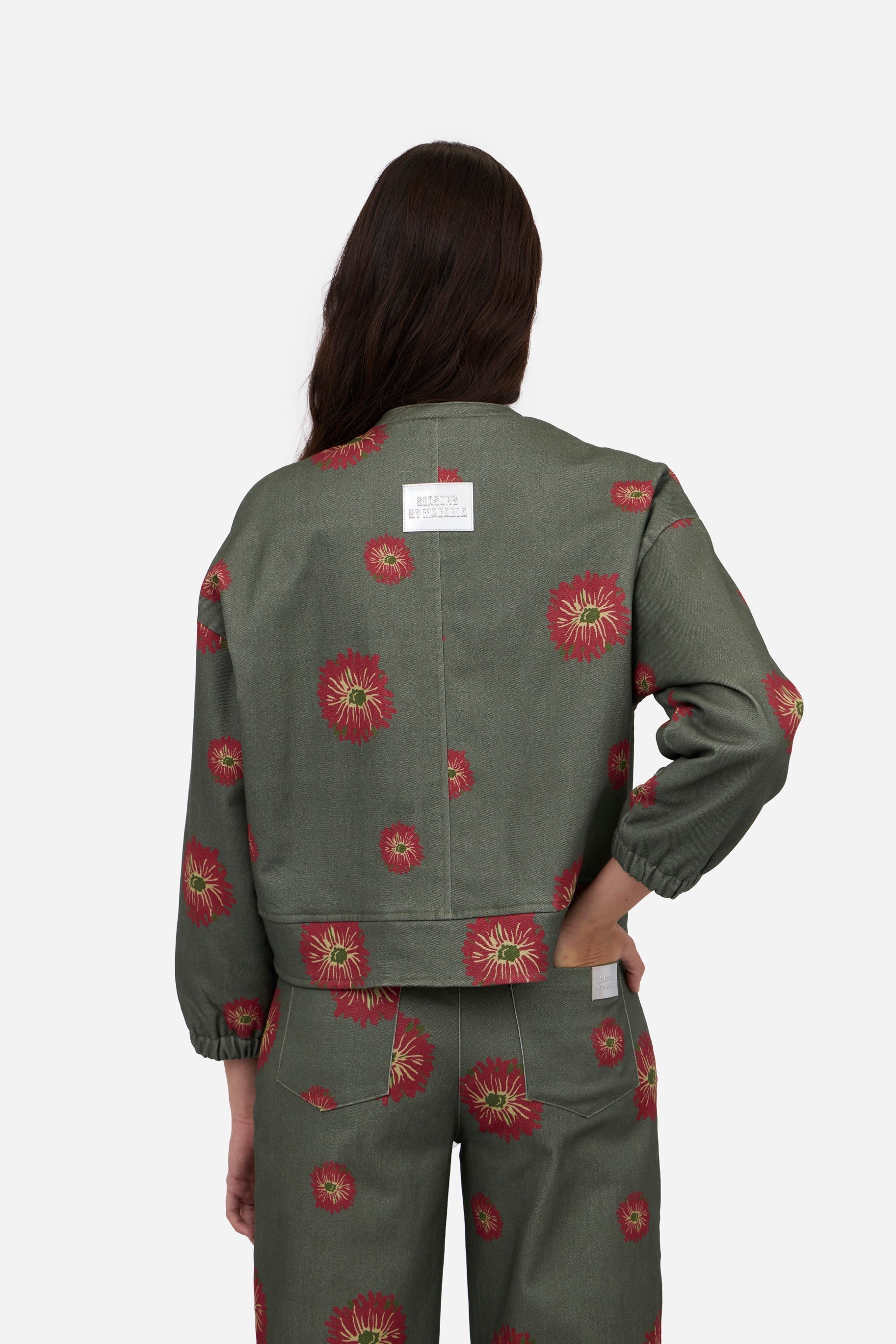 Bomber Camelia