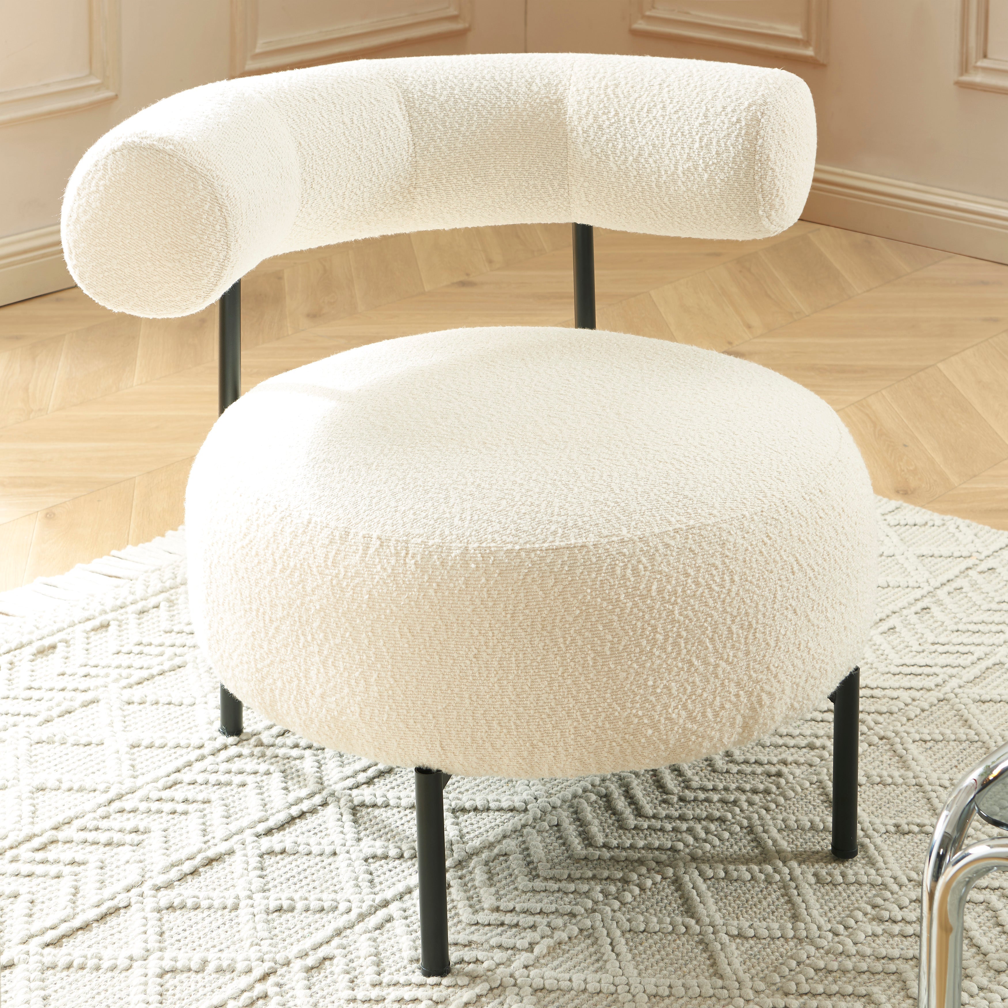 Farel - Chaises - Bouclette Écrue Et Pieds Métal - Noir