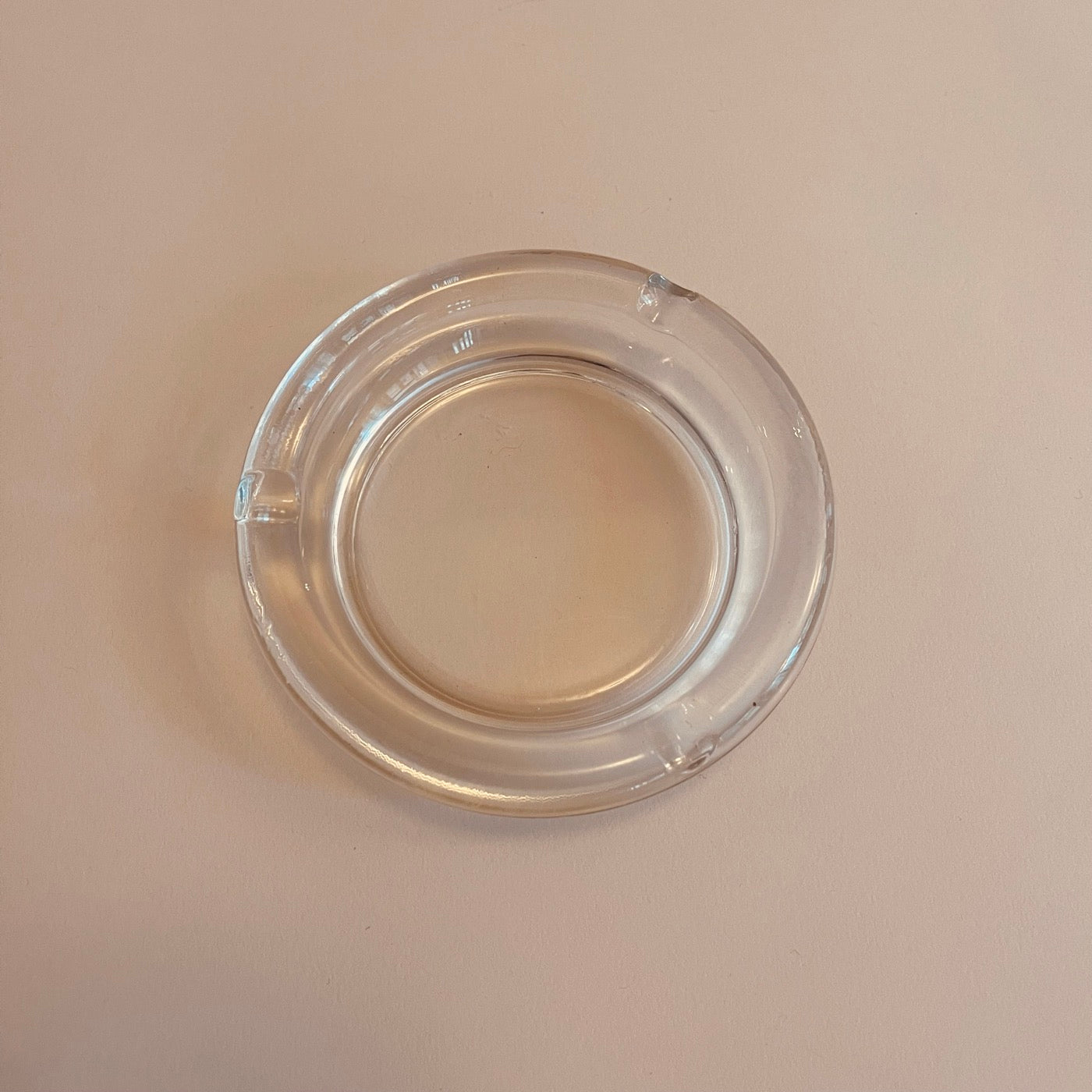 Cendrier En Verre Rond