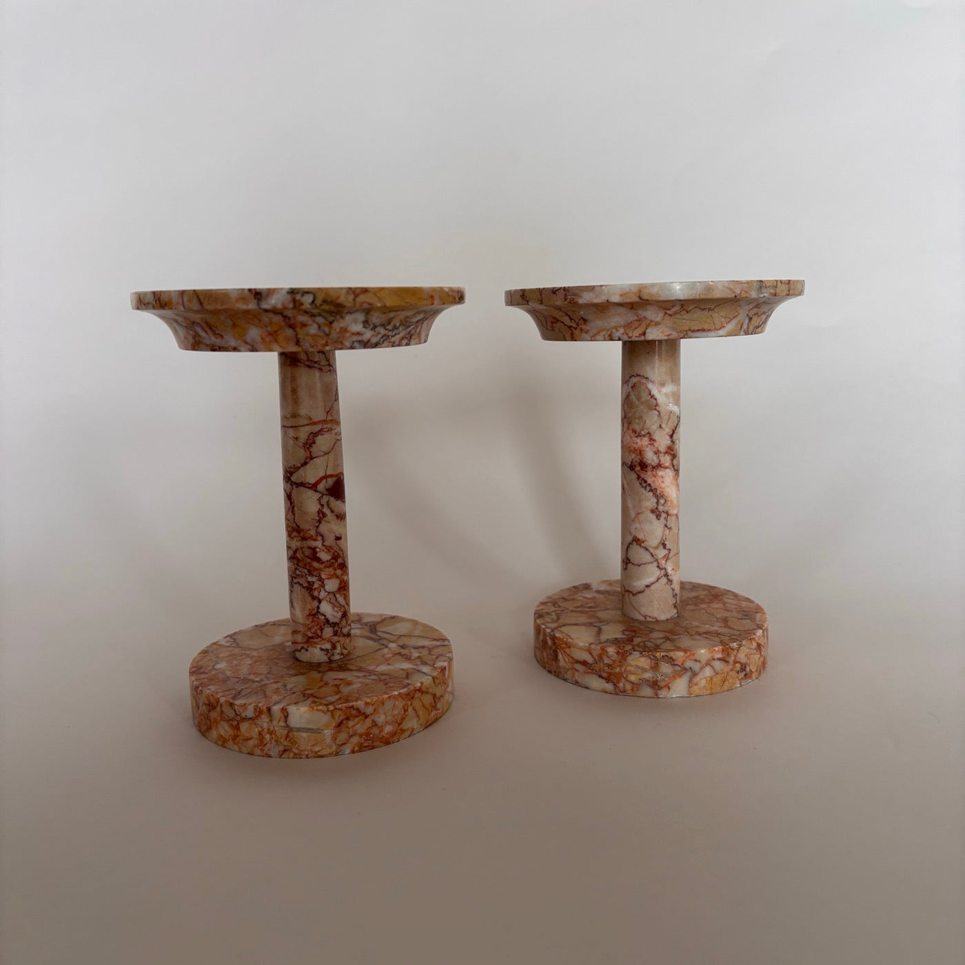 Bougeoirs En Marbre