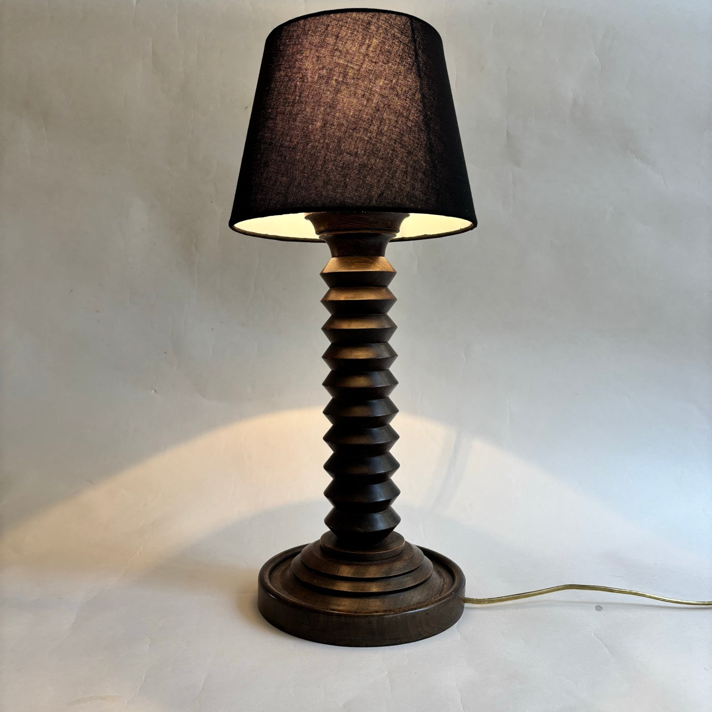 Lampe En Bois Tourné Dans Le Goût De Charles Dudouyt