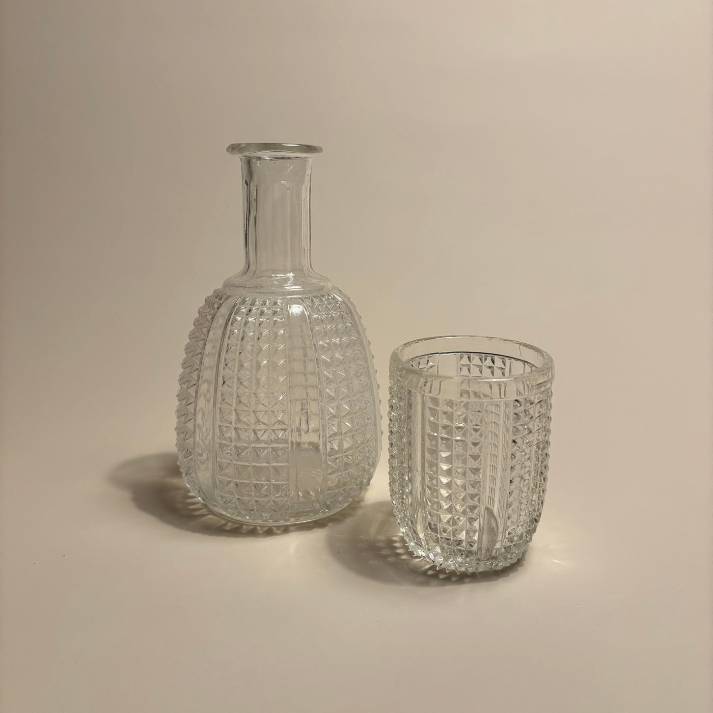 Carafe Et Verre De Nuit Vintage